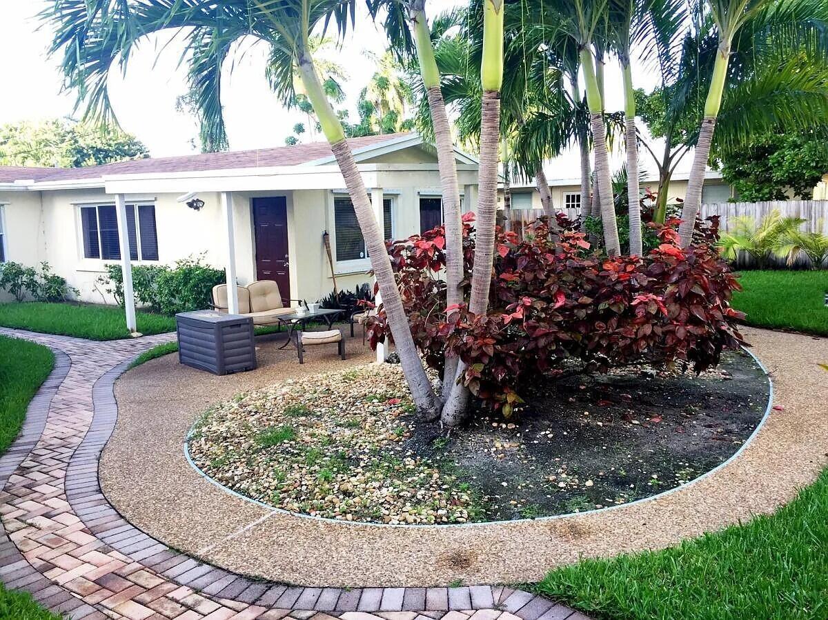 1-2  / 0 2271 sq. ft. $ 2026-07-23 0 foto