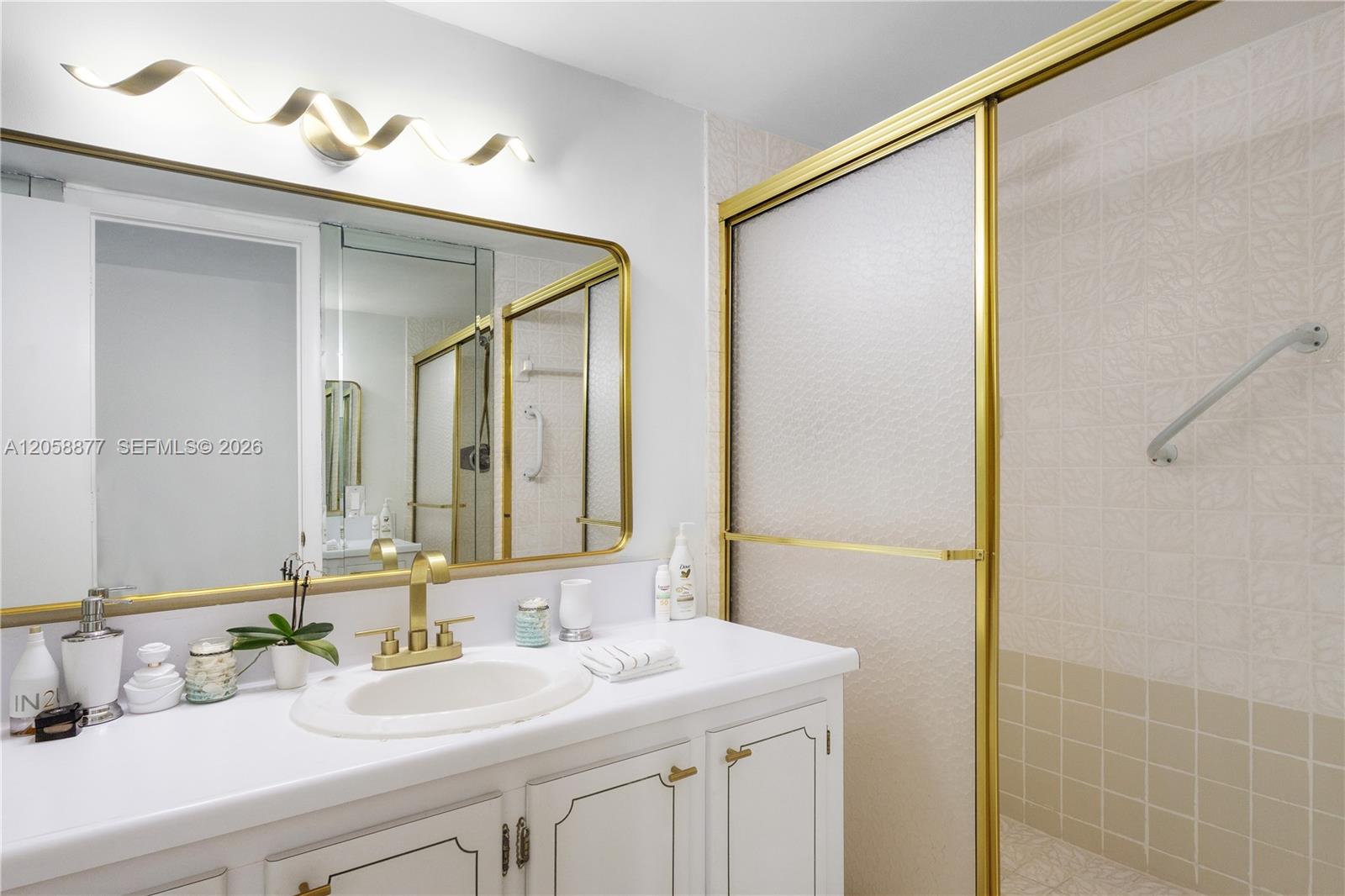 Photo of 1849 Ocean Dr  #407, Hallandale Beach, Florida, 33009 - 