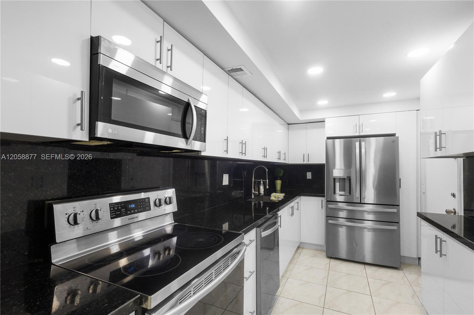 Photo of 1849 Ocean Dr  #407, Hallandale Beach, Florida, 33009 - 