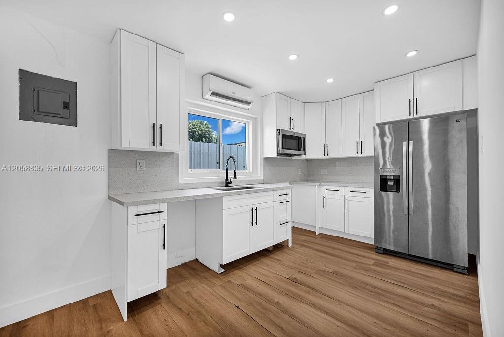   /  1608 sq. ft. $ 2026-07-23 0 foto