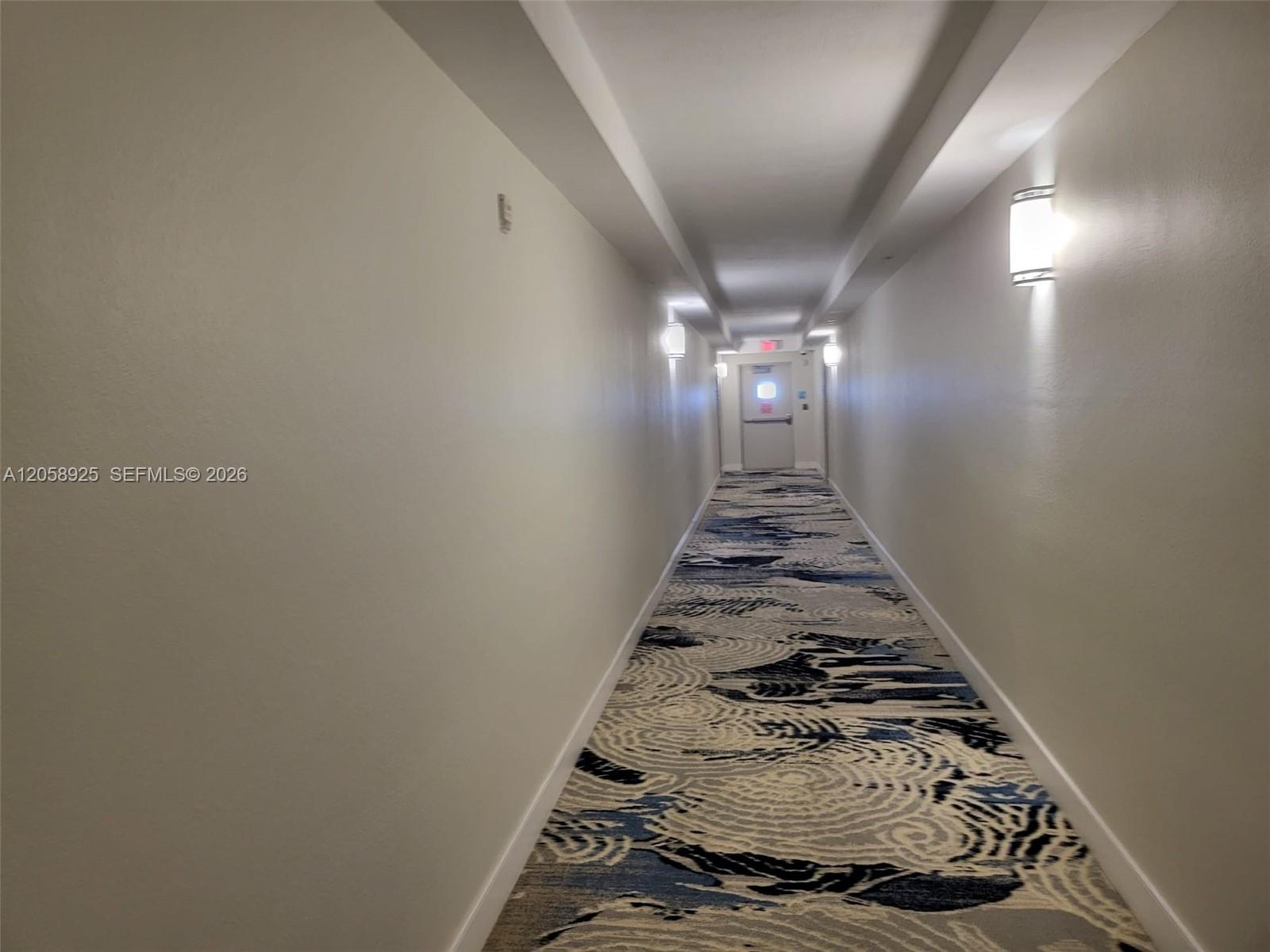 Photo of 3001 Ocean Dr #639, Hollywood, Florida, 33019 - Hallway