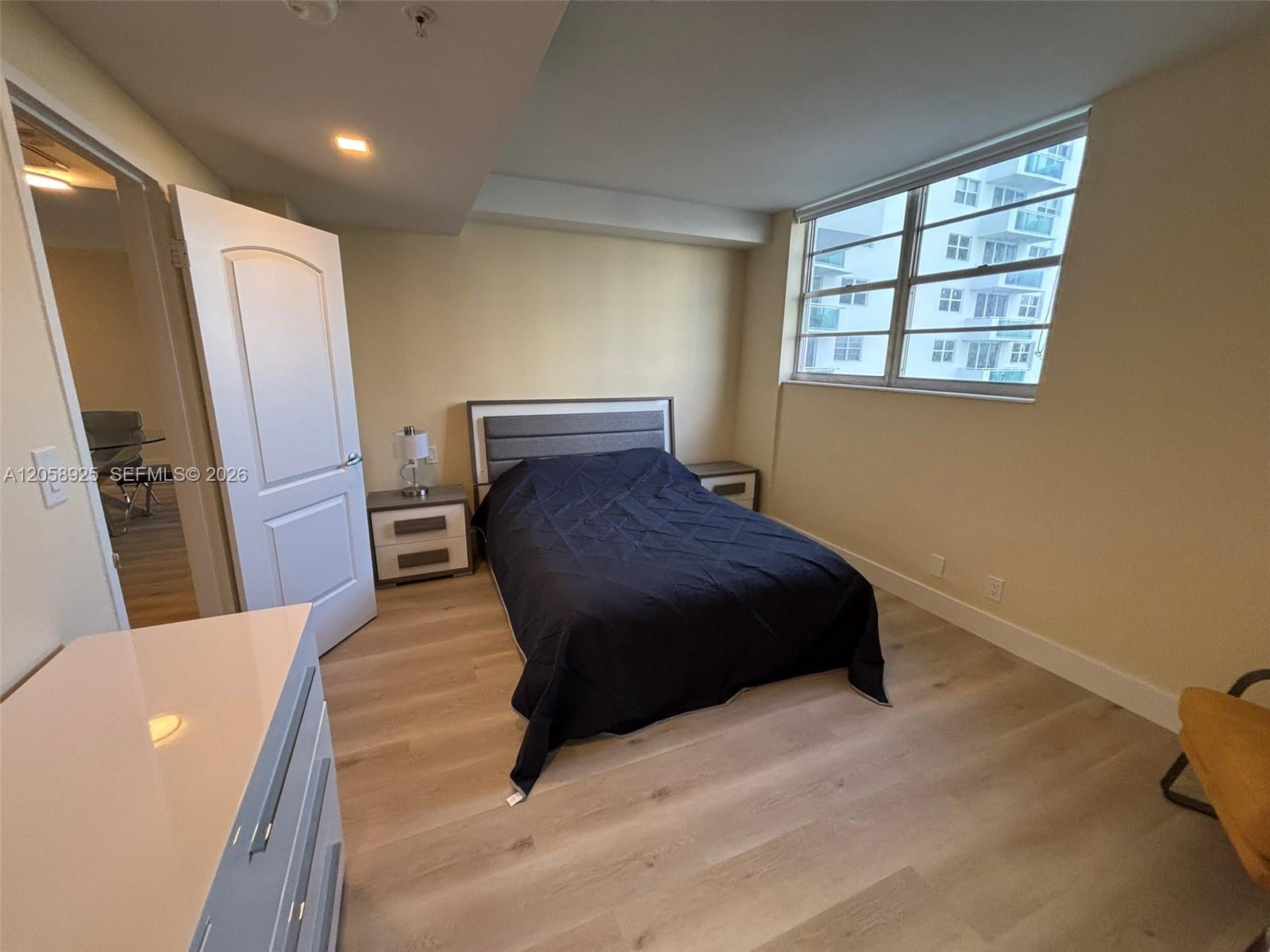 Photo of 3001 Ocean Dr #639, Hollywood, Florida, 33019 -