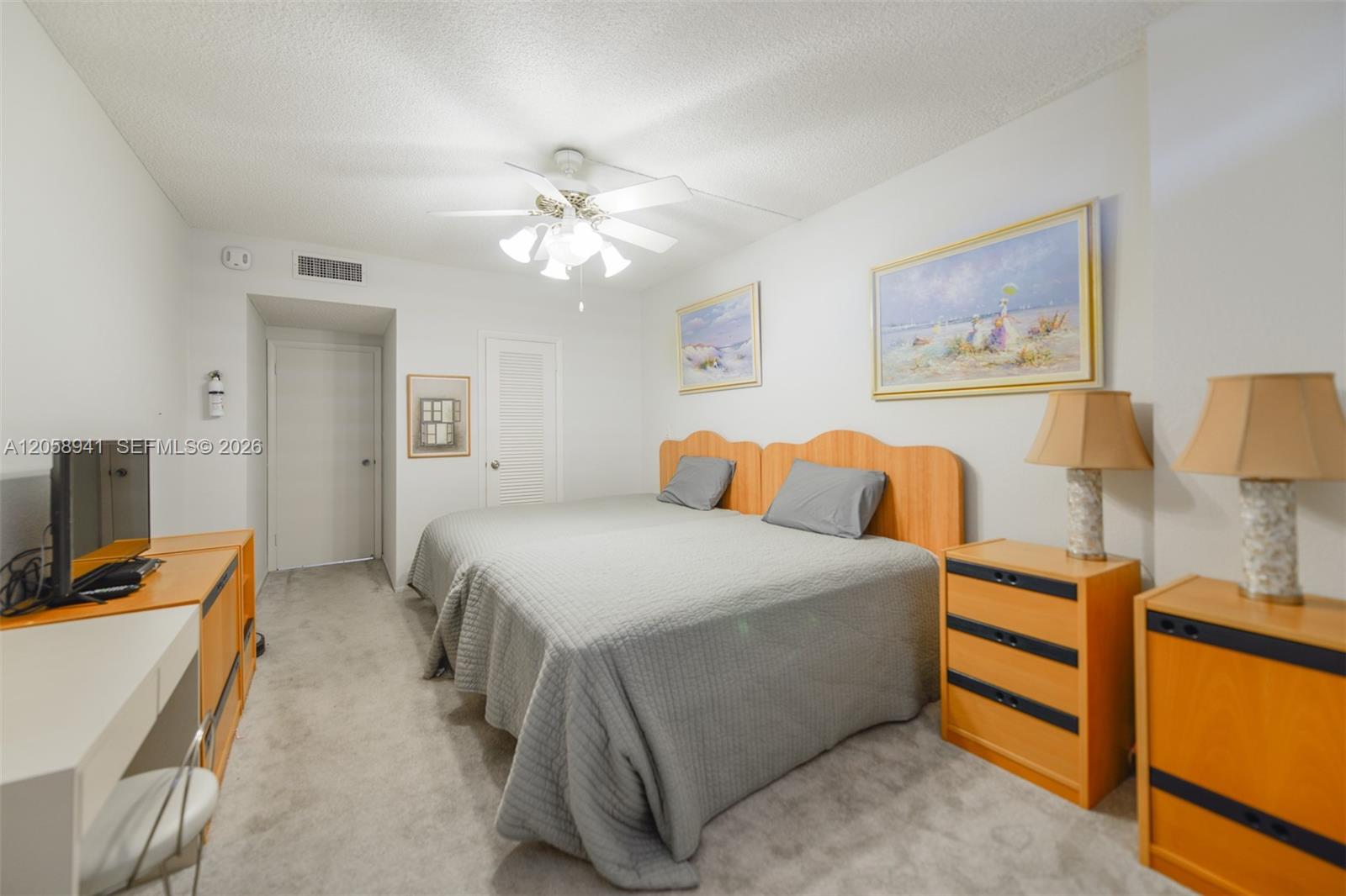 5E 3 / 3 1780 sq. ft. $ 2026-07-23 0 foto