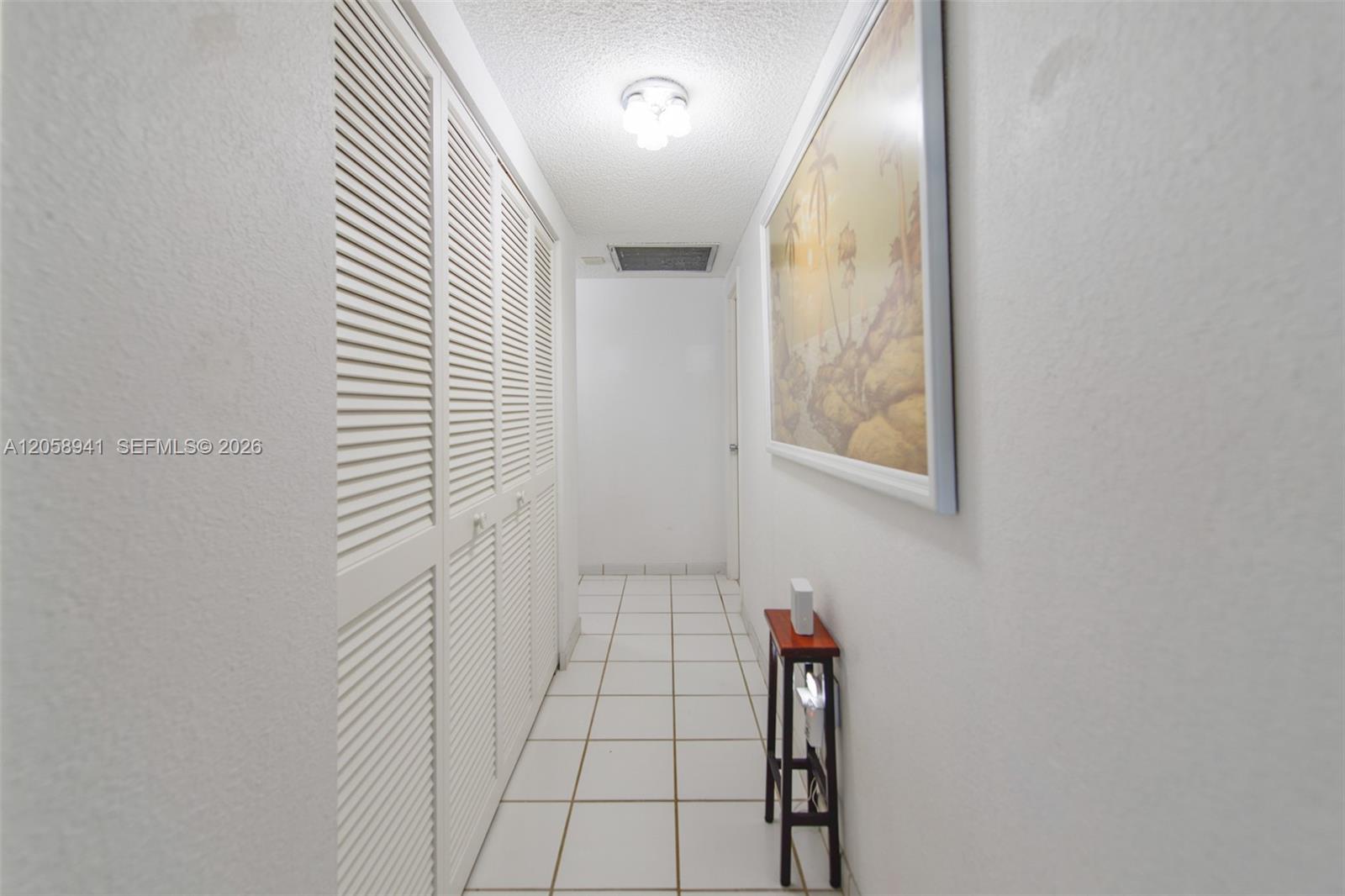 5E 3 / 3 1780 sq. ft. $ 2026-07-23 0 foto