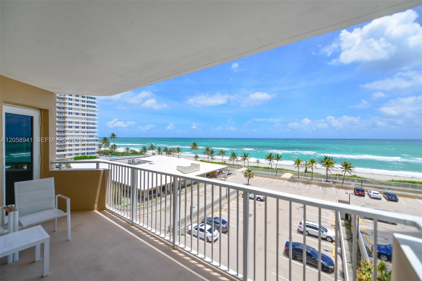 5E 3 / 3 1780 sq. ft. $ 2026-07-23 0 foto
