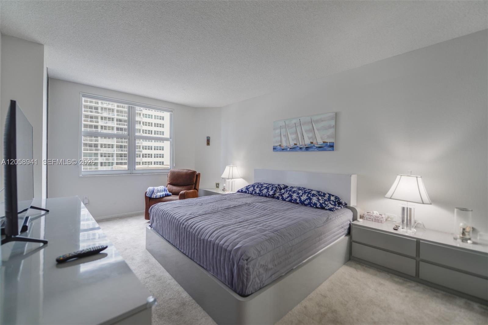 5E 3 / 3 1780 sq. ft. $ 2026-07-23 0 foto