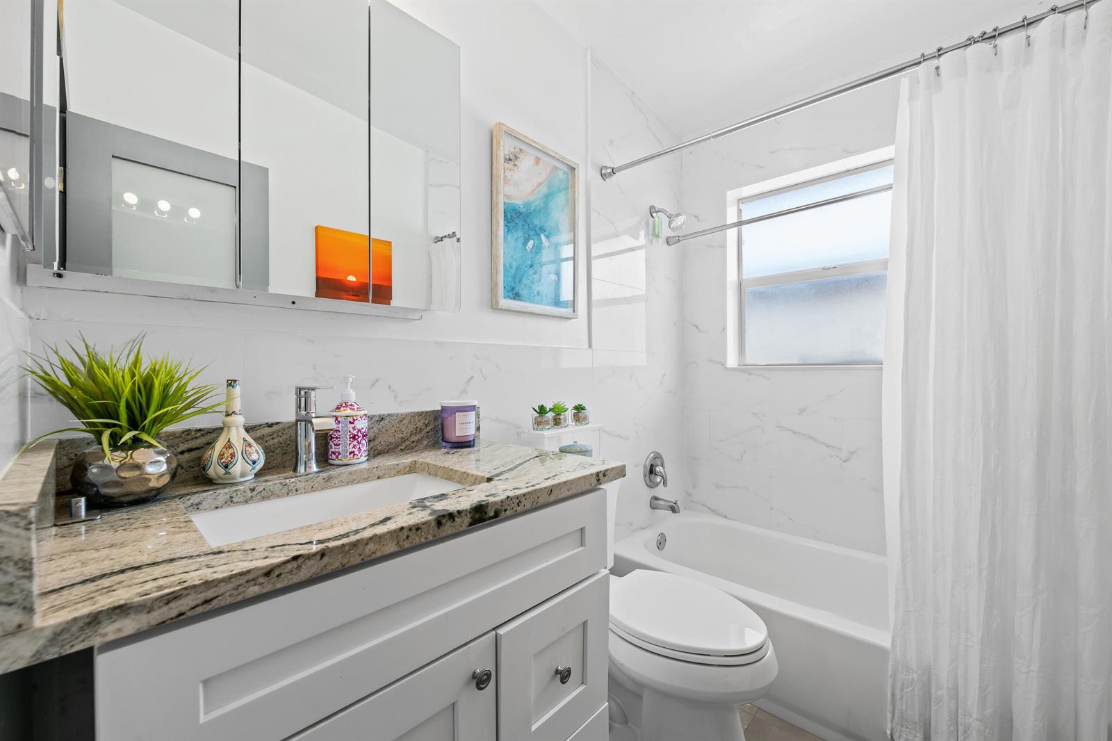 Ver detalles 1-2 / 0 1836 sq. ft. $ 2026-07-25 0 foto