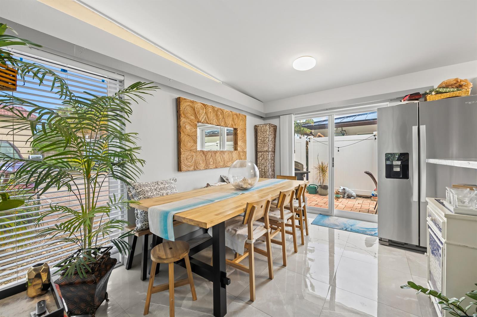 Ver detalles 1-2 / 0 1836 sq. ft. $ 2026-07-25 0 foto