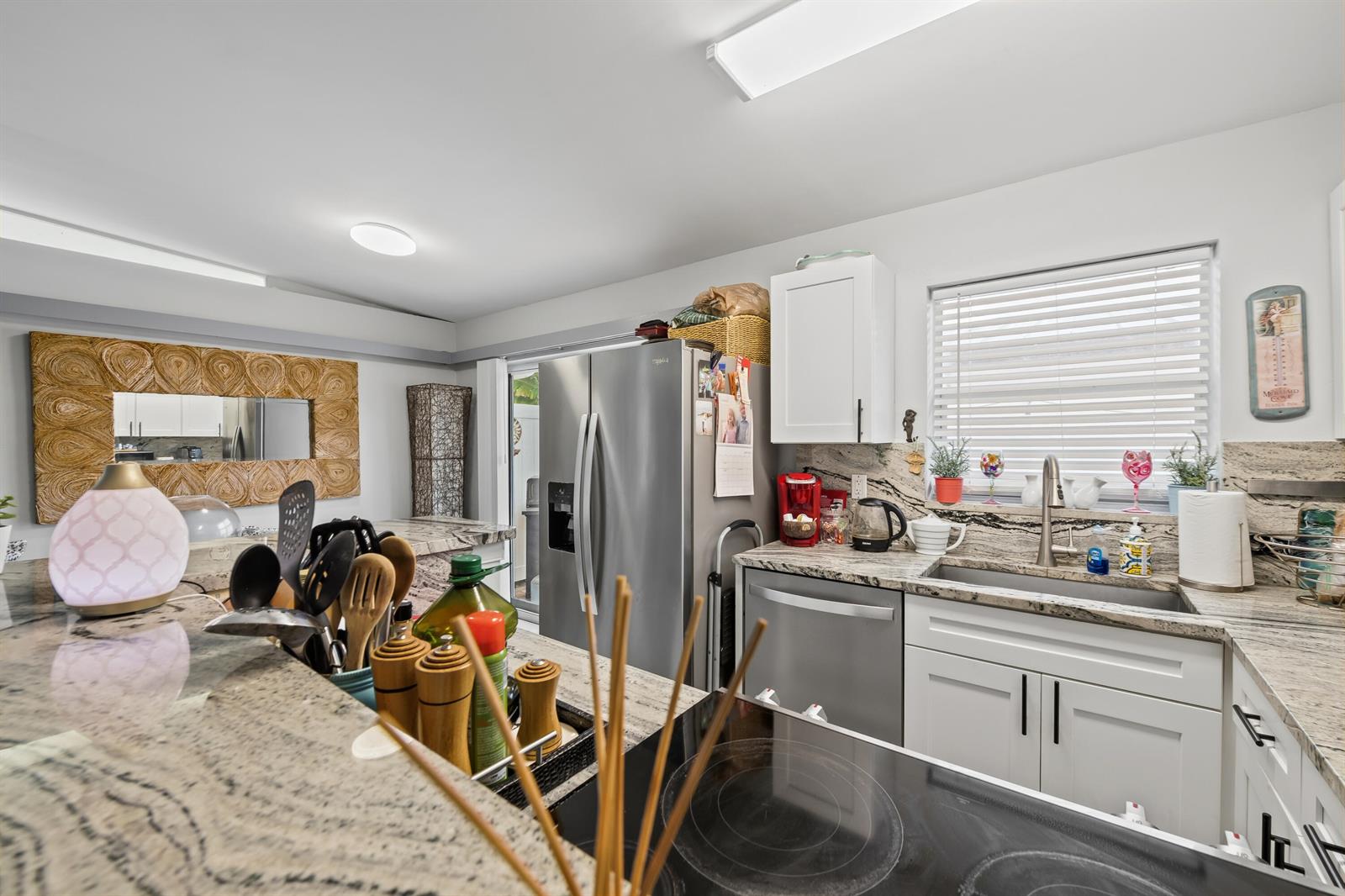 Ver detalles 1-2 / 0 1836 sq. ft. $ 2026-07-25 0 foto