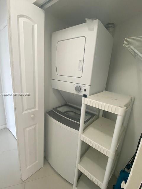 Photo of 3400 192nd St  #1910, Aventura, Florida, 33180 - in unit laundry