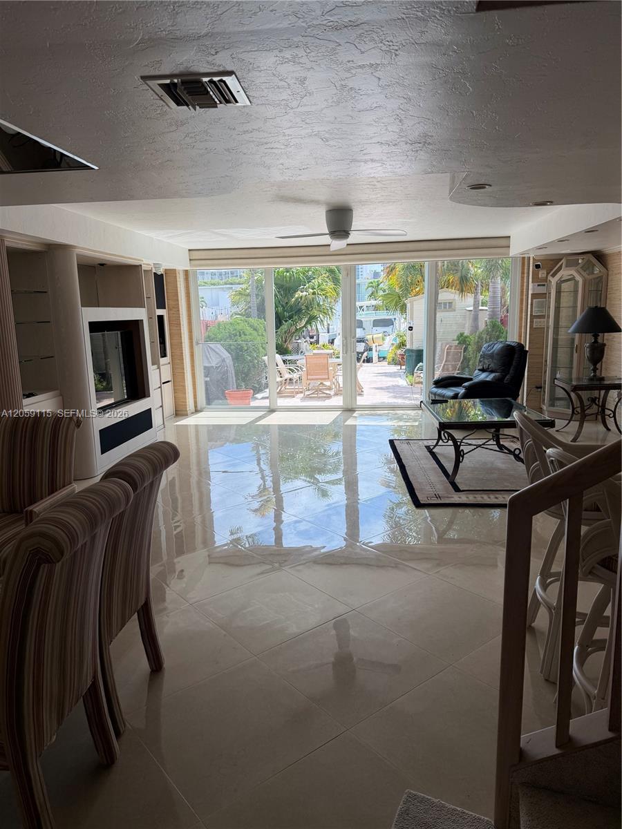 Photo of 612 25th Ave  #51, Hallandale Beach, Florida, 33009 - DR