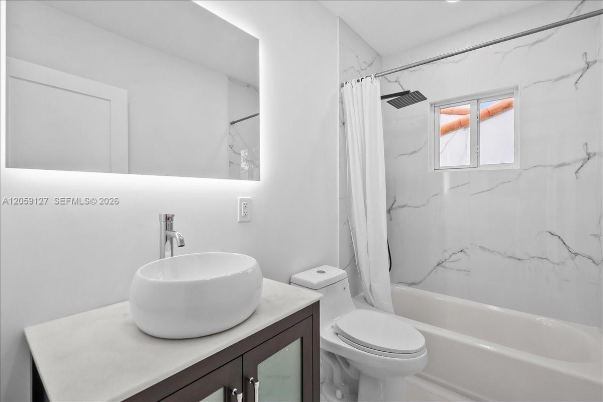 Ver detalles / 2241 sq. ft. $ 2026-07-24 0 foto