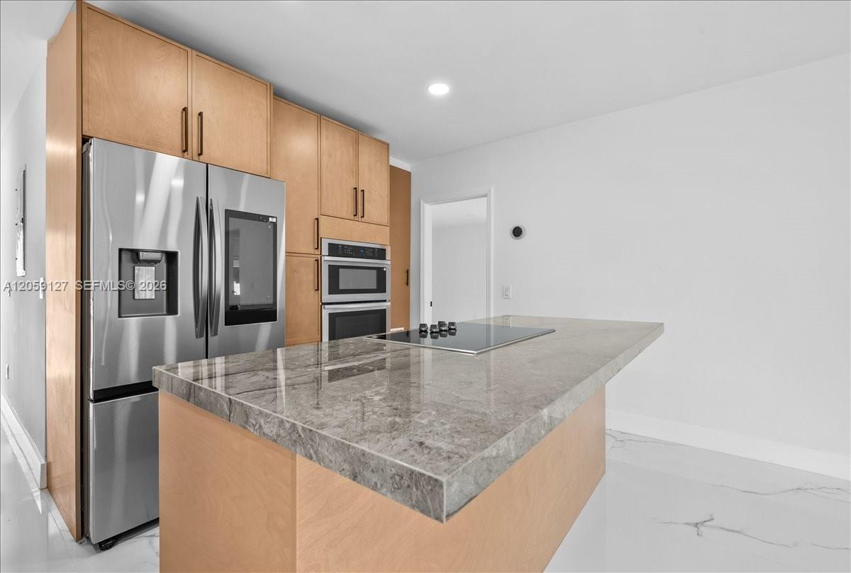 Ver detalles / 2241 sq. ft. $ 2026-07-24 0 foto