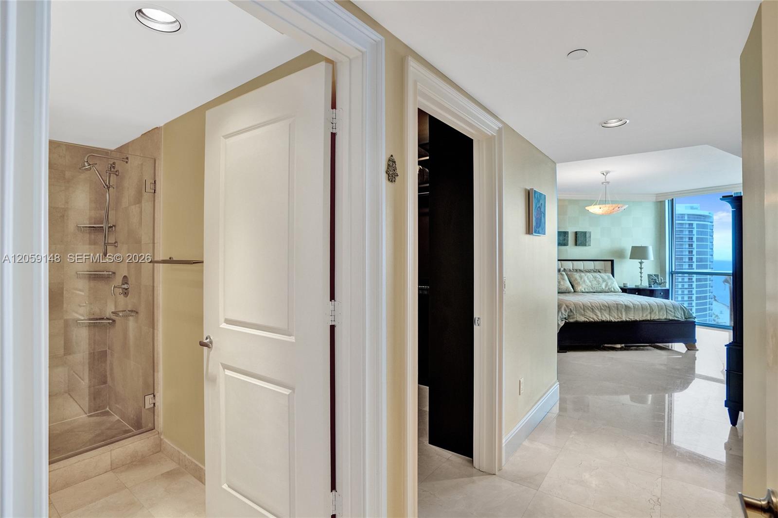Photo of 3101 Ocean Dr  #3607, Hollywood, Florida, 33019 - 