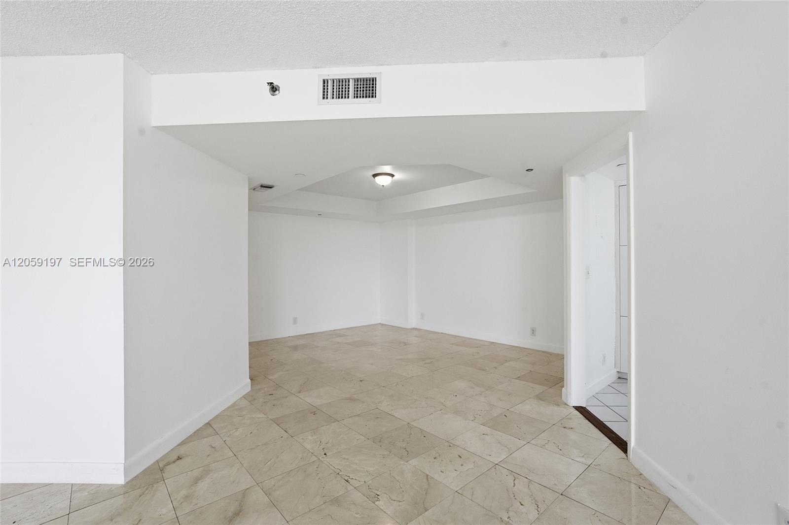 Photo of 20185 Country Club Dr  #502, Aventura, Florida, 33180 - 