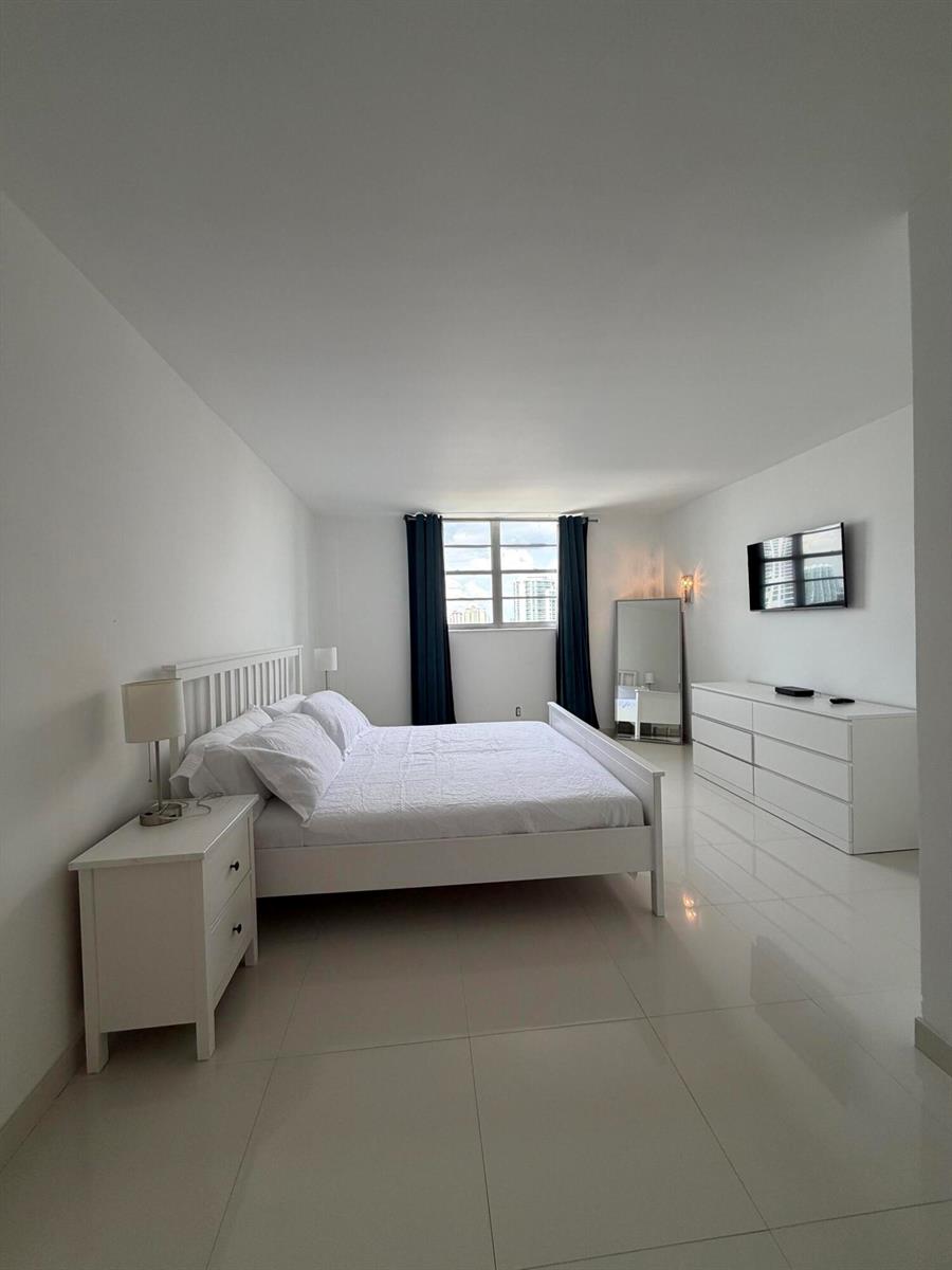 Photo of 19390 COLLINS  #1603, Sunny Isles Beach, Florida, 33160 - IMG_3601
