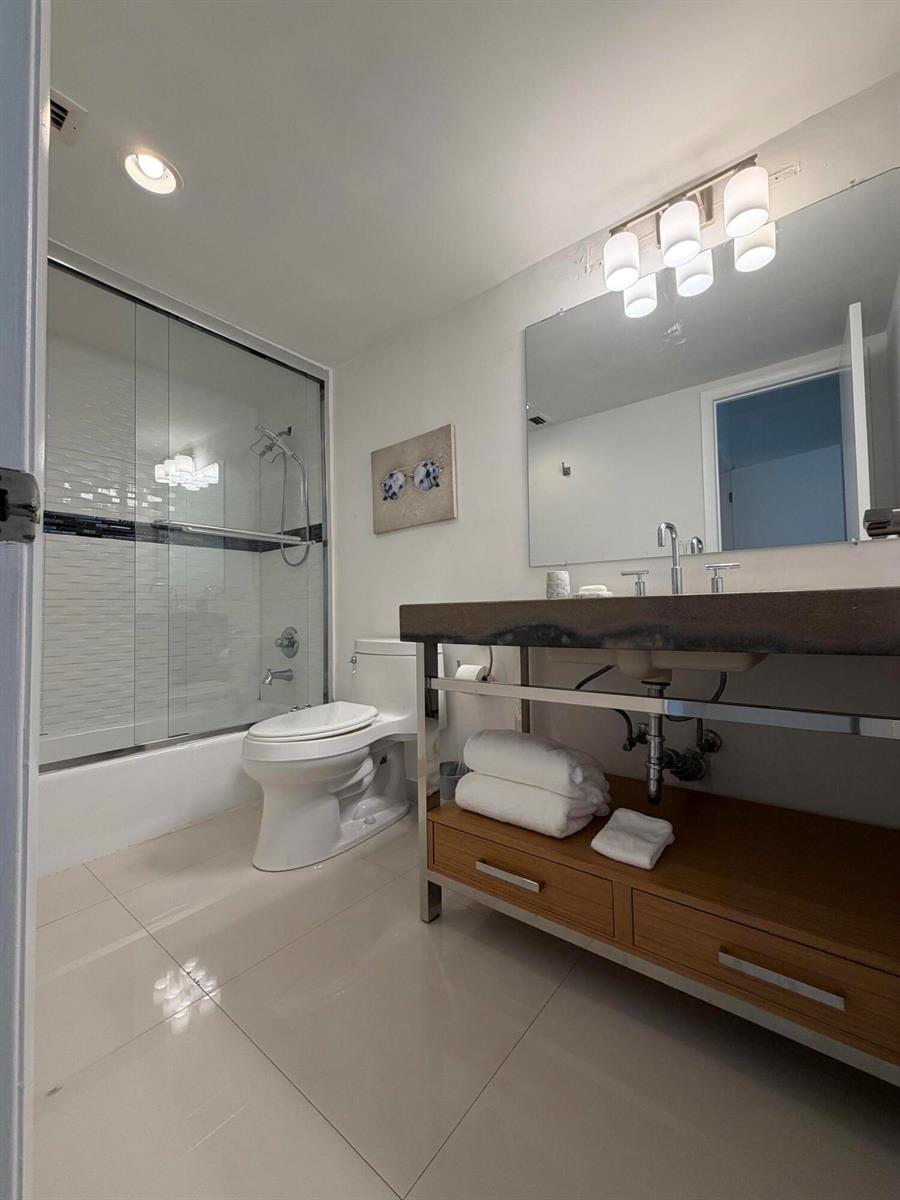 Photo of 19390 COLLINS  #1603, Sunny Isles Beach, Florida, 33160 - IMG_3593