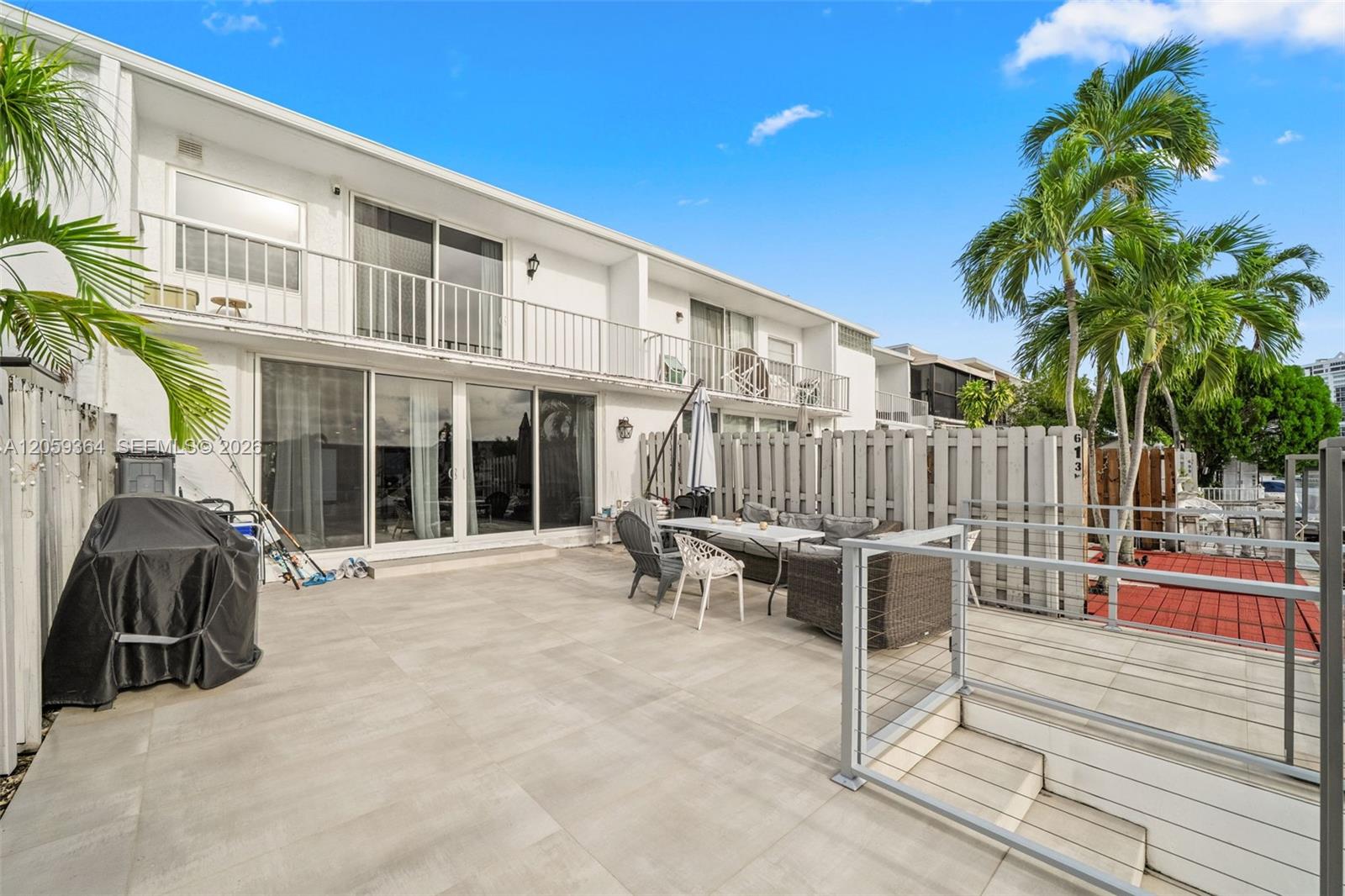 Photo of 613 26th Ave (613), Hallandale Beach, Florida, 33009 -