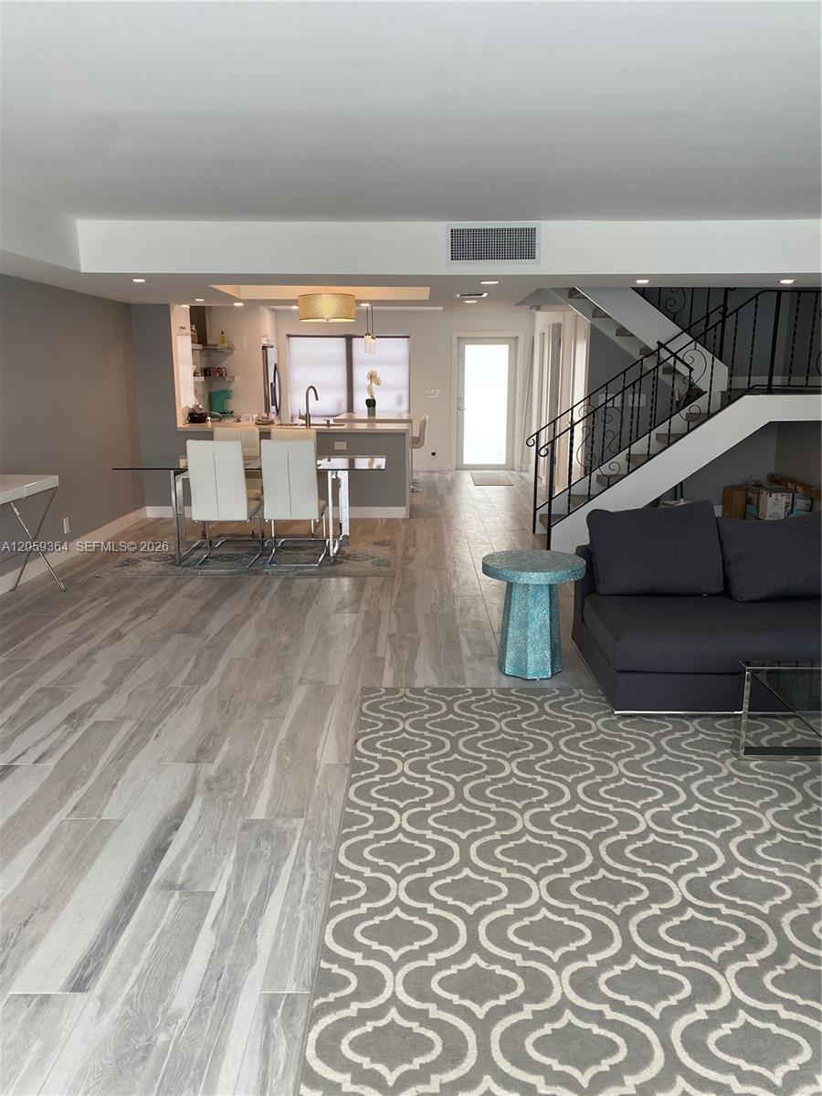 Photo of 613 26th Ave (613), Hallandale Beach, Florida, 33009 -