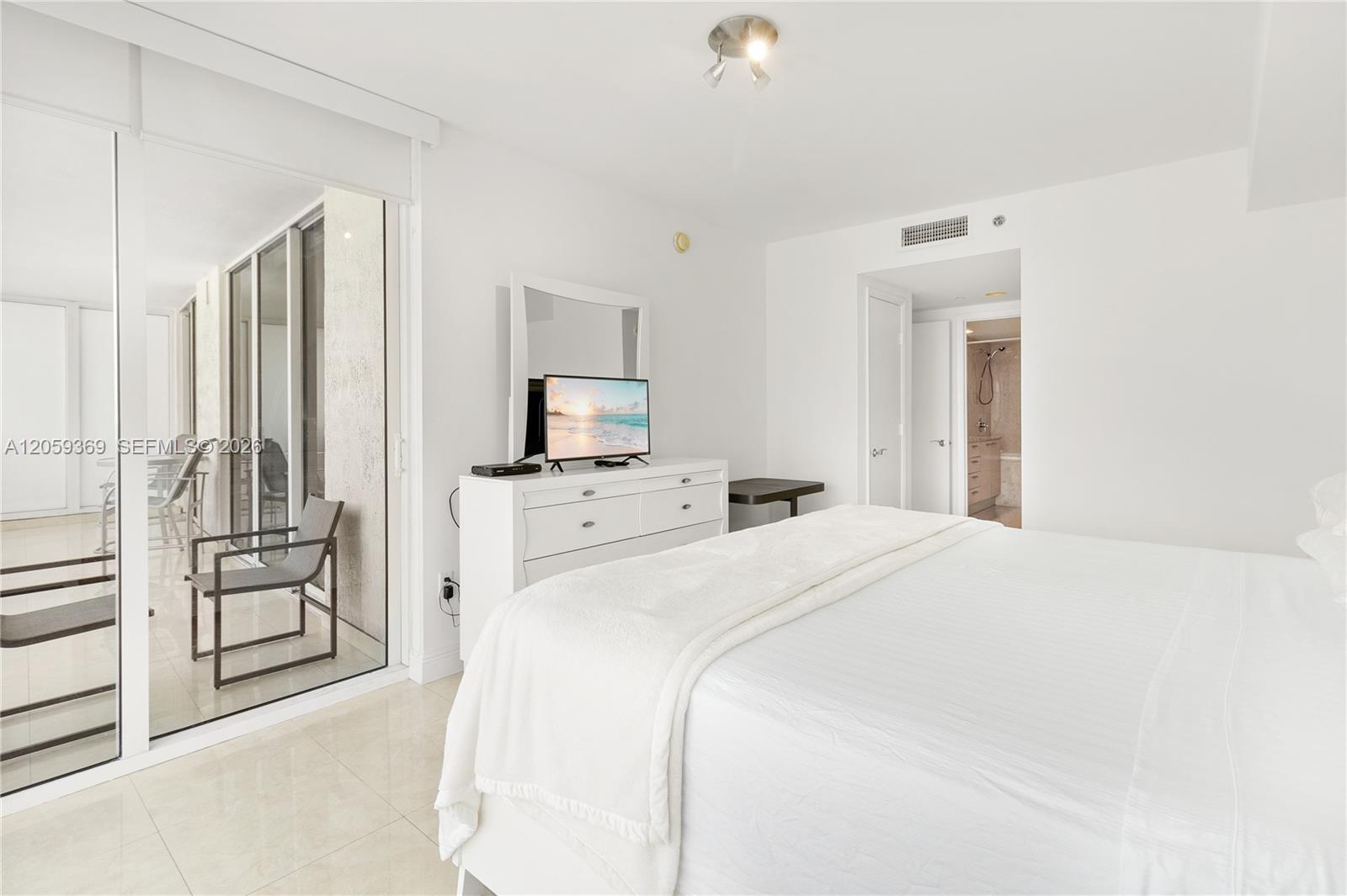 3008 3 / 3 1571 sq. ft. $ 2026-07-24 0 Photo