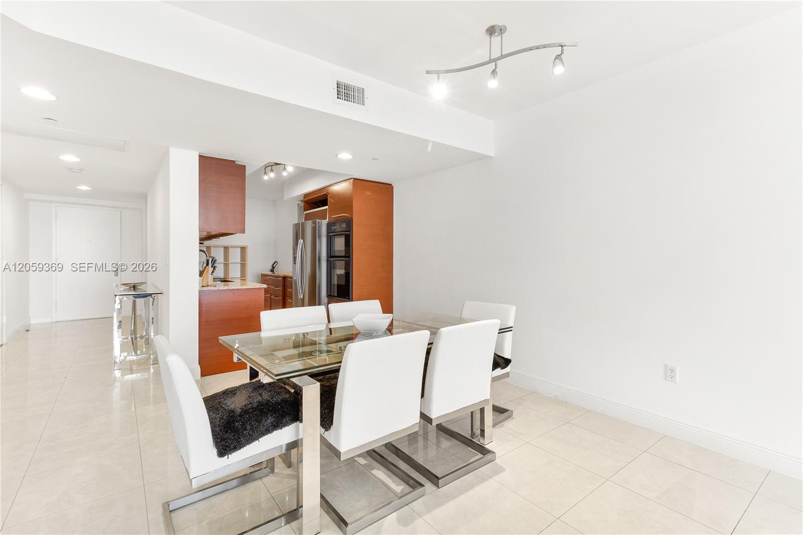 3008 3 / 3 1571 sq. ft. $ 2026-07-24 0 Photo