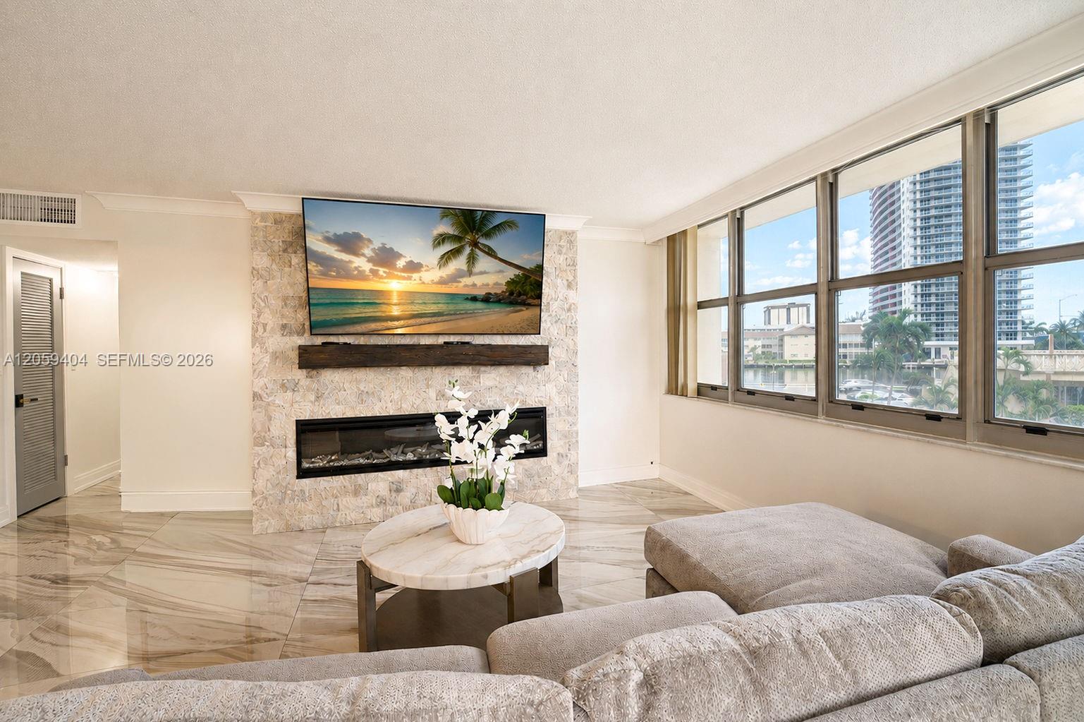 Photo of 1817 Ocean Dr #215, Hallandale Beach, Florida, 33009 -