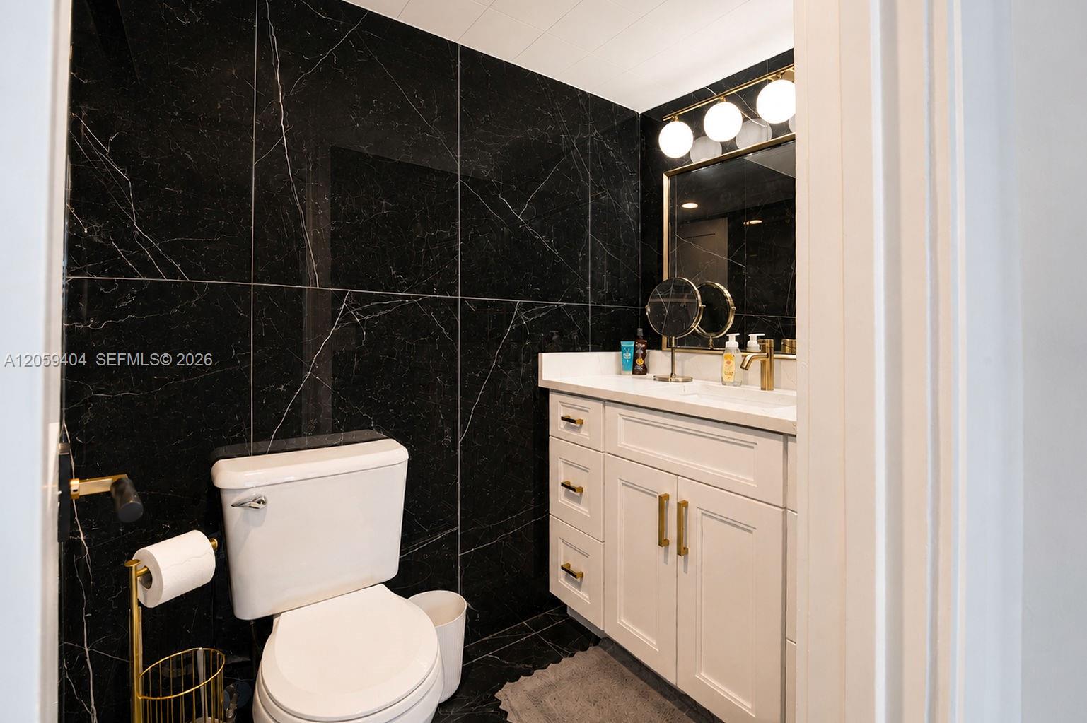 Photo of 1817 Ocean Dr #215, Hallandale Beach, Florida, 33009 -