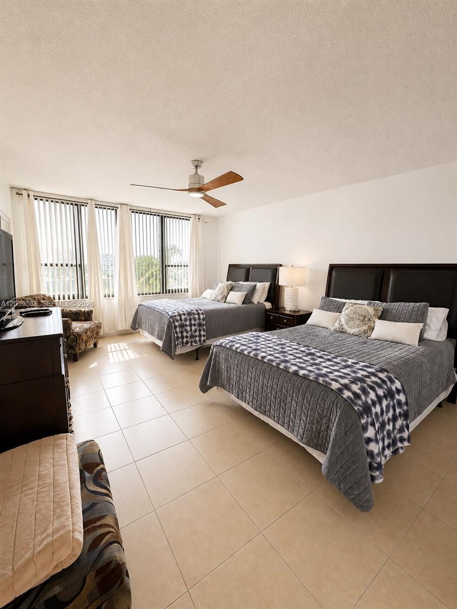 Photo of 3505 Ocean Dr  #401, Hollywood, Florida, 33019 - 