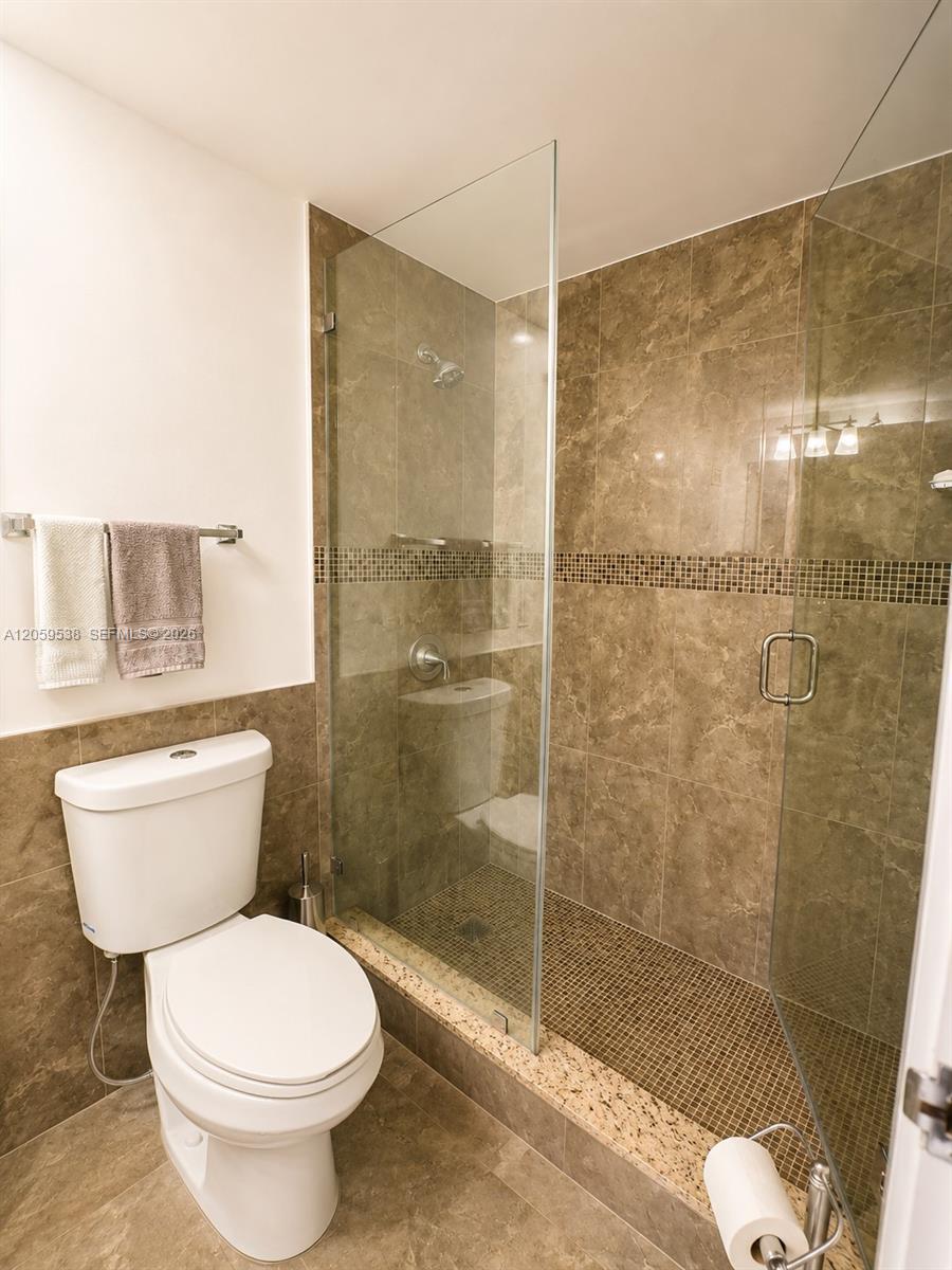 Photo of 3505 Ocean Dr  #401, Hollywood, Florida, 33019 - 