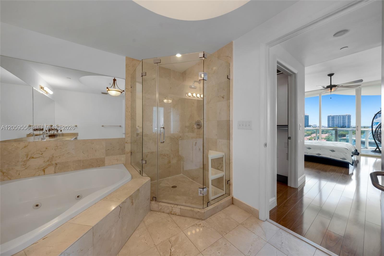 Photo of 3131 188th St  #1-910, Aventura, Florida, 33180 - 