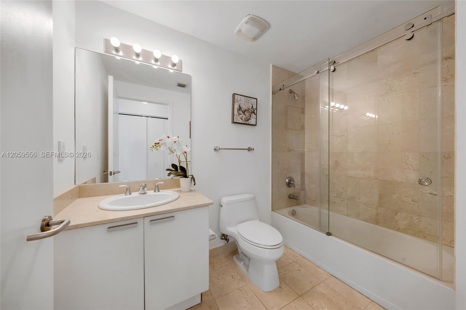 Photo of 3131 188th St  #1-910, Aventura, Florida, 33180 - 