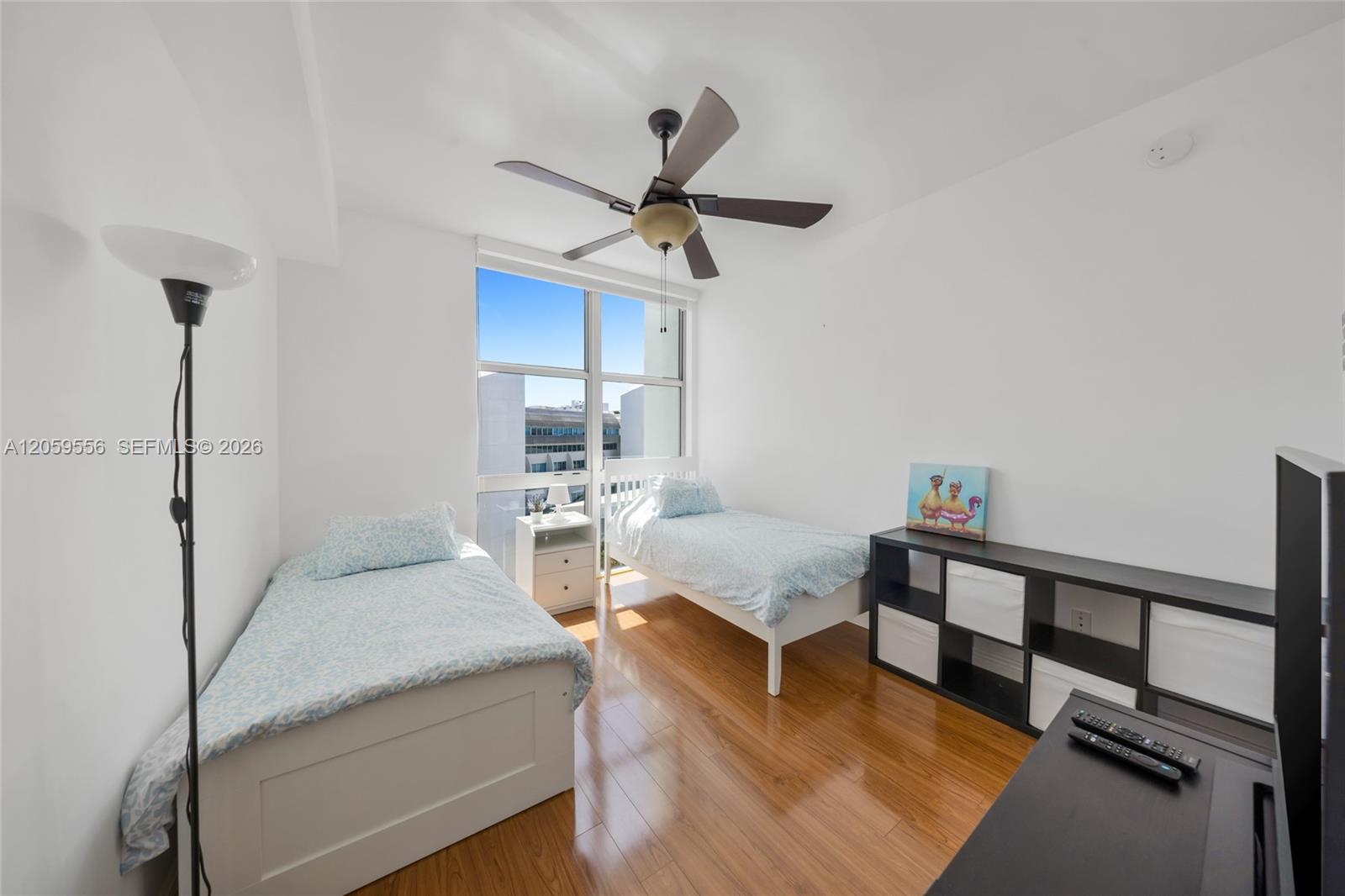 Photo of 3131 188th St  #1-910, Aventura, Florida, 33180 - 