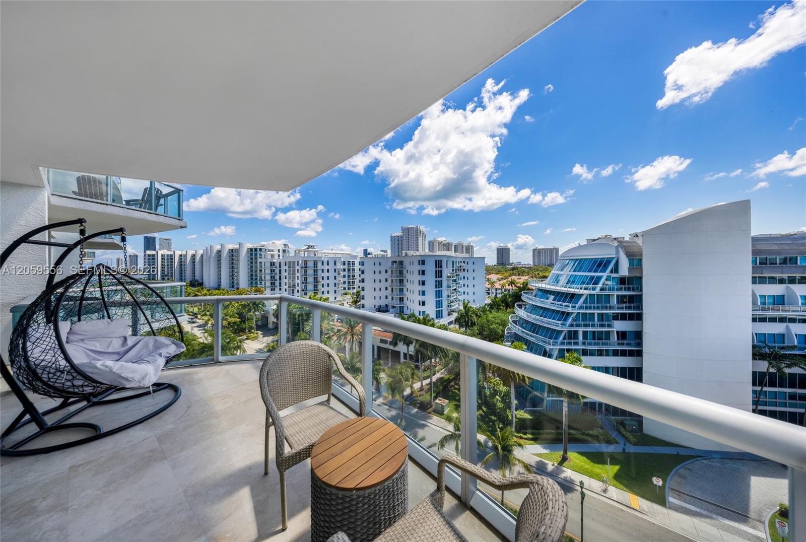 Photo of 3131 188th St  #1-910, Aventura, Florida, 33180 - 