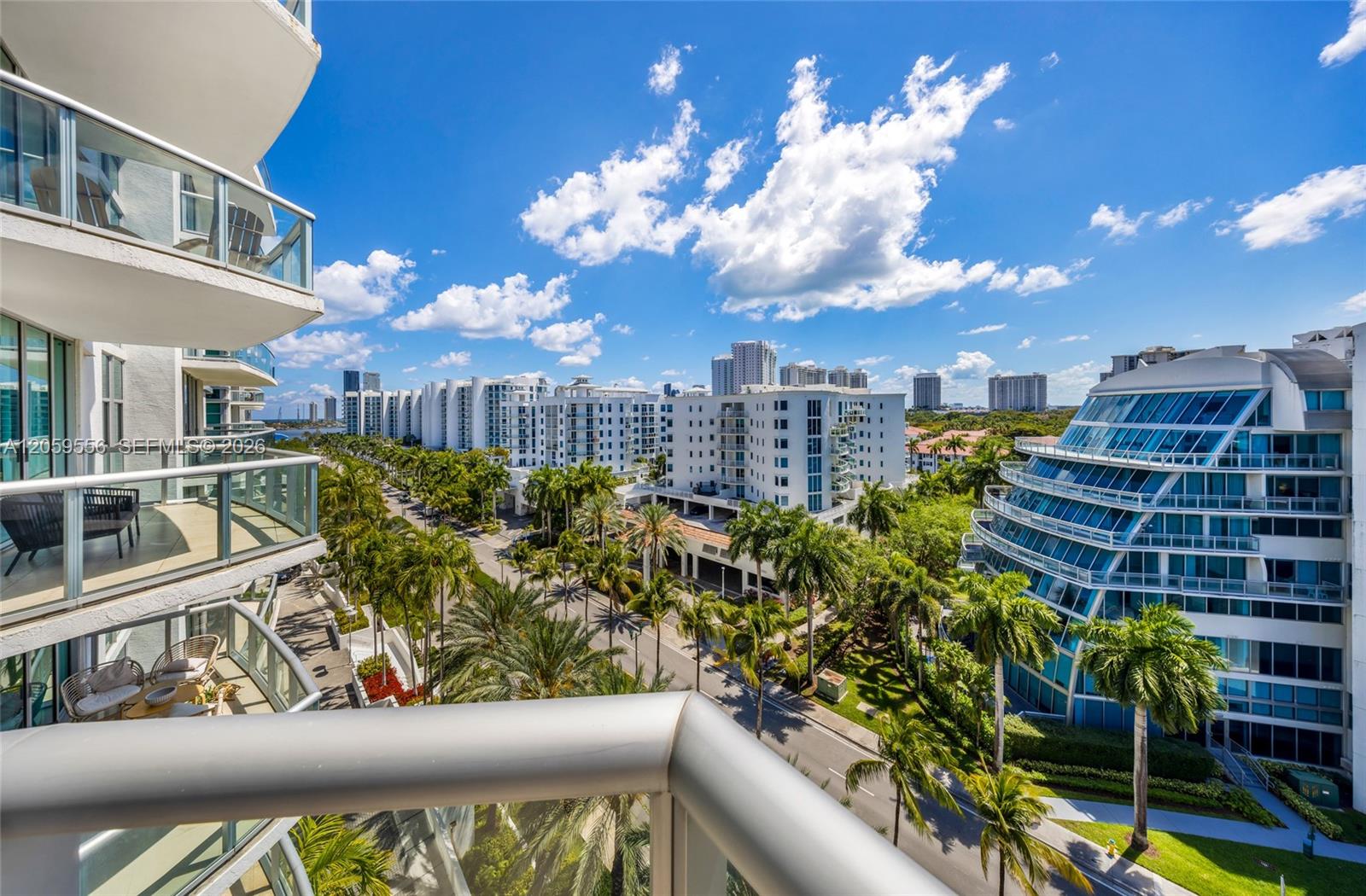 Photo of 3131 188th St  #1-910, Aventura, Florida, 33180 - 