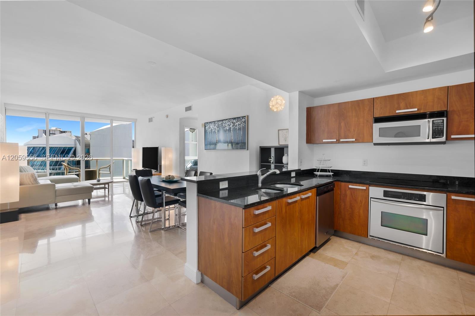 Photo of 3131 188th St  #1-910, Aventura, Florida, 33180 - 
