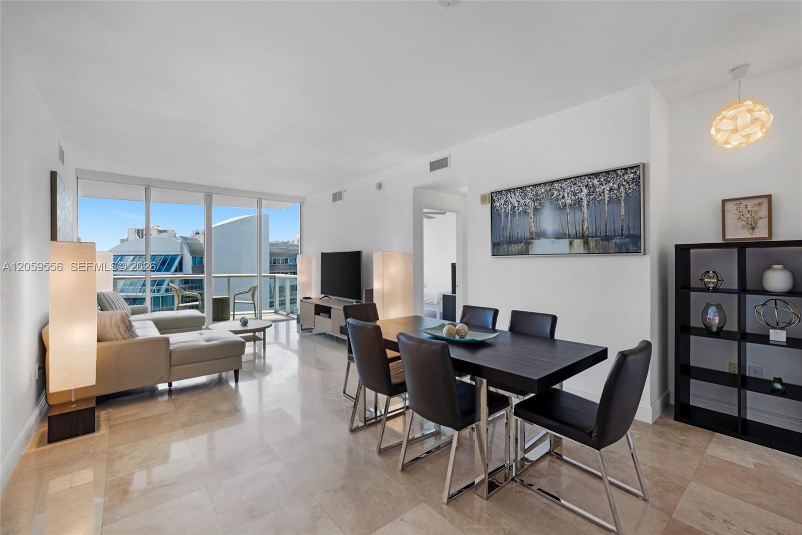 Photo of 3131 188th St  #1-910, Aventura, Florida, 33180 - 