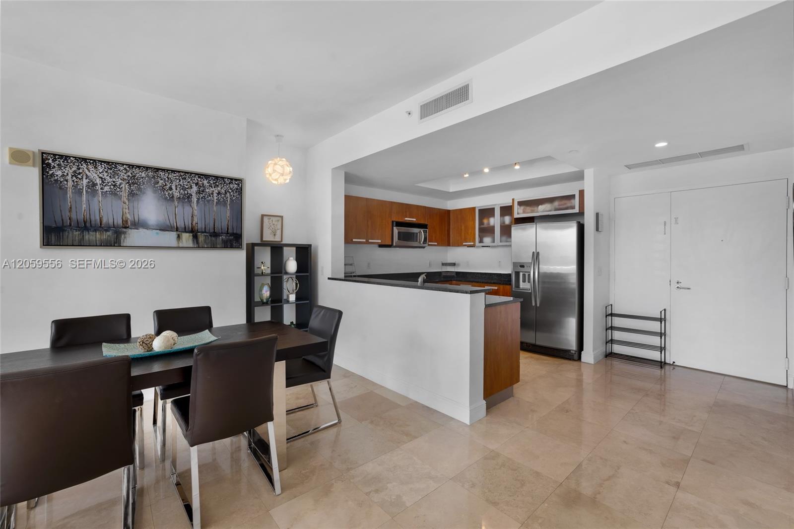 Photo of 3131 188th St  #1-910, Aventura, Florida, 33180 - 