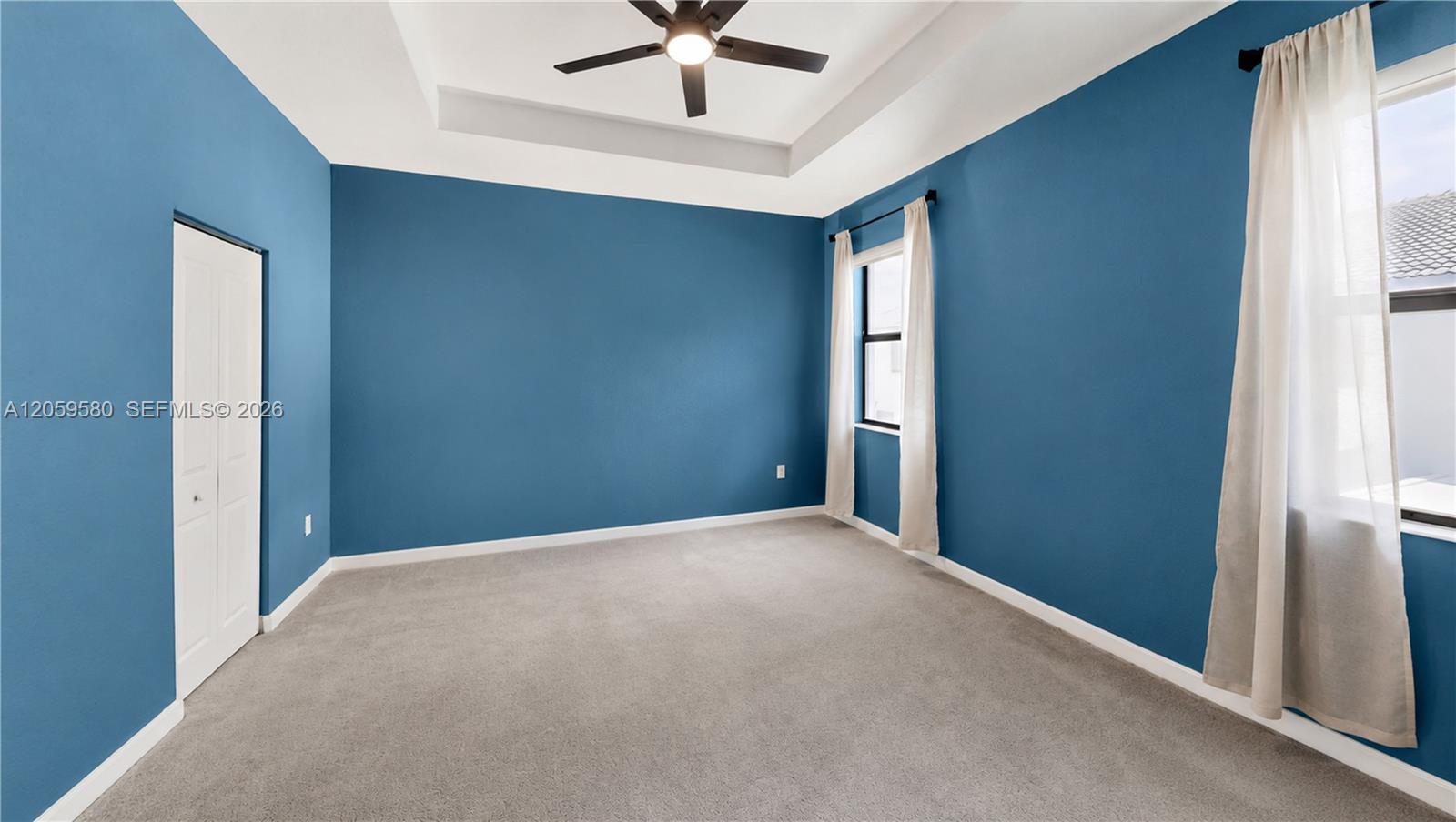 See details 12982 3 / 3 1722 sq. ft. $ 2026-07-24 0 Photo