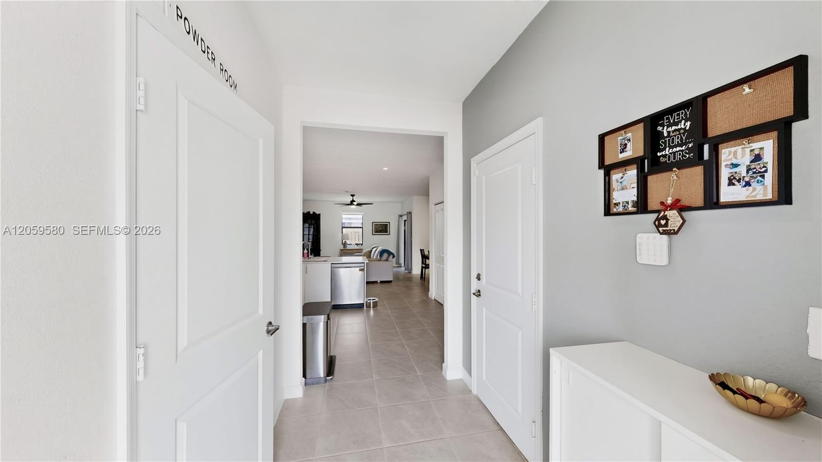 See details 12982 3 / 3 1722 sq. ft. $ 2026-07-24 0 Photo