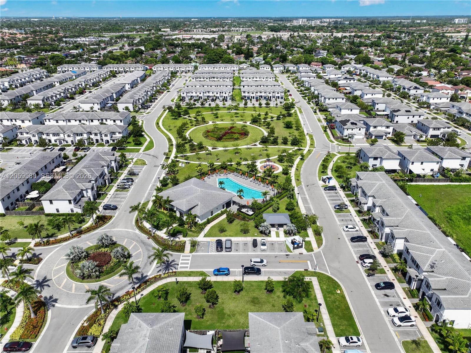 See details 12982 3 / 3 1722 sq. ft. $ 2026-07-24 0 Photo