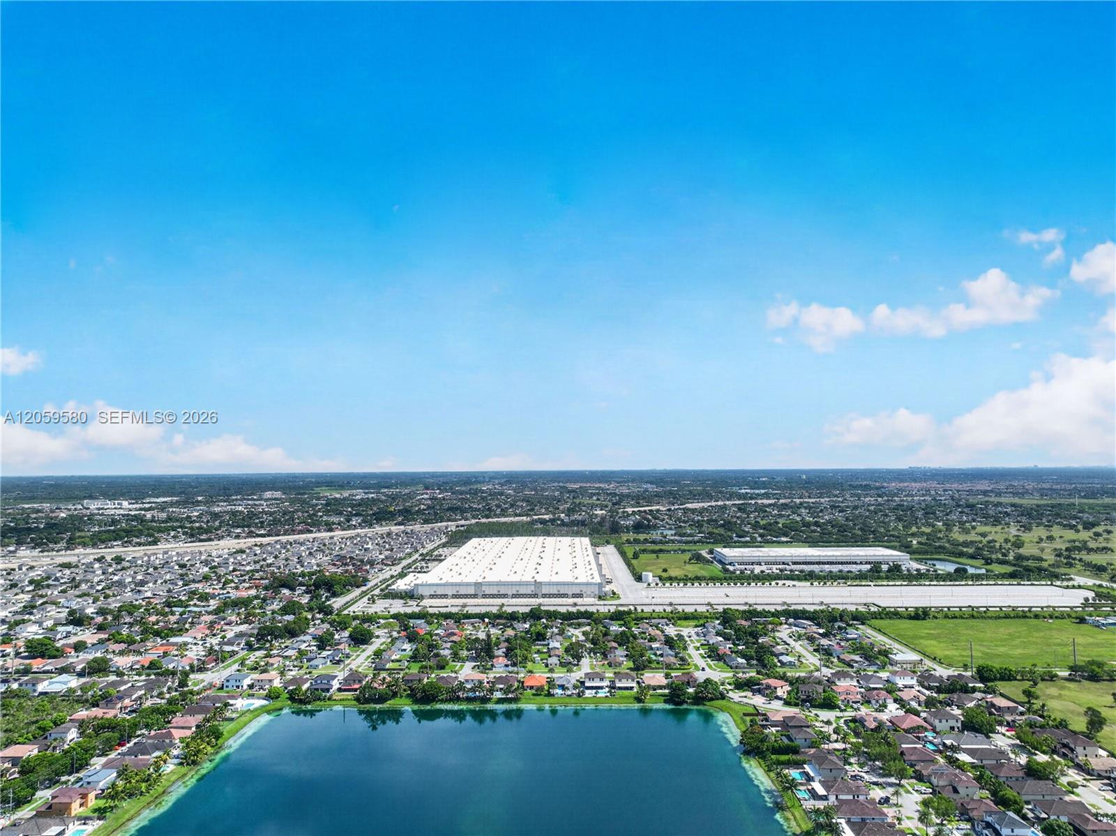 See details 12982 3 / 3 1722 sq. ft. $ 2026-07-24 0 Photo