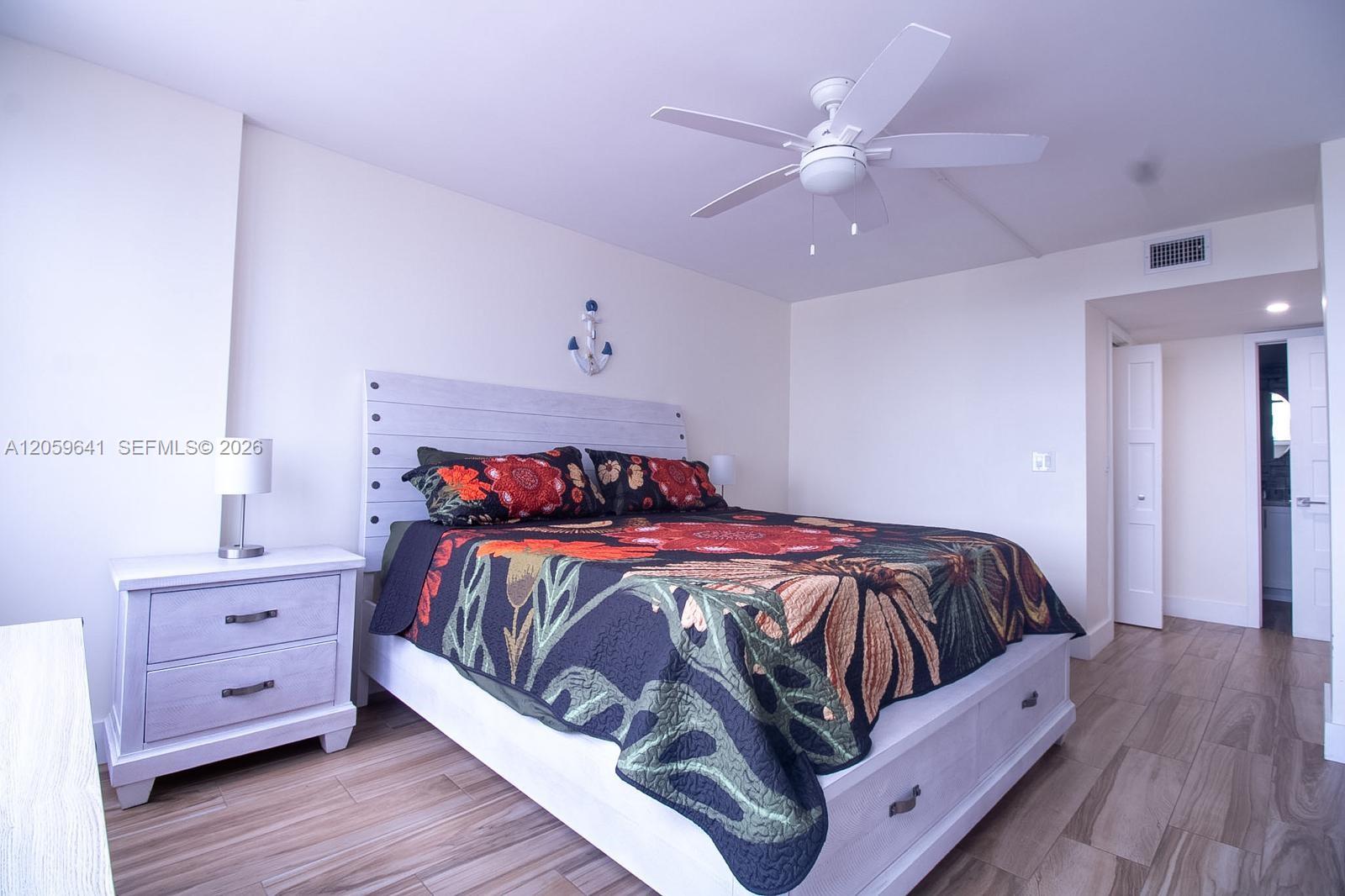 Photo of 2301 Ocean Dr  #1104, Hollywood, Florida, 33019 - 