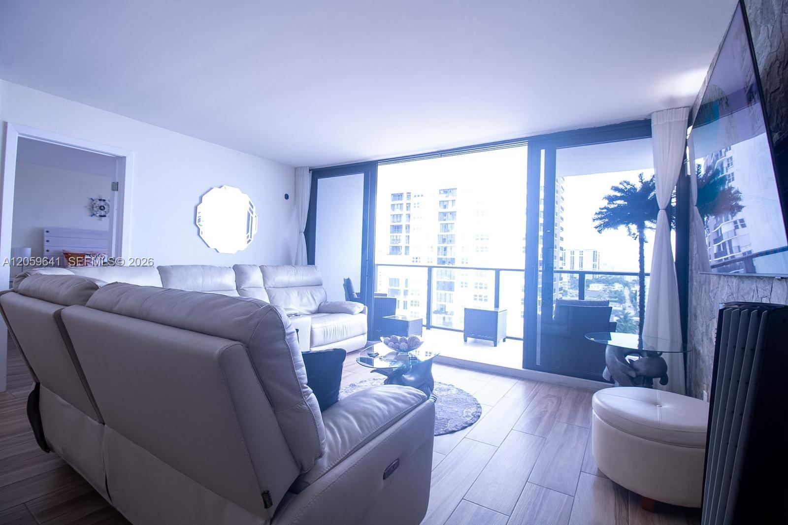 Photo of 2301 Ocean Dr  #1104, Hollywood, Florida, 33019 - 
