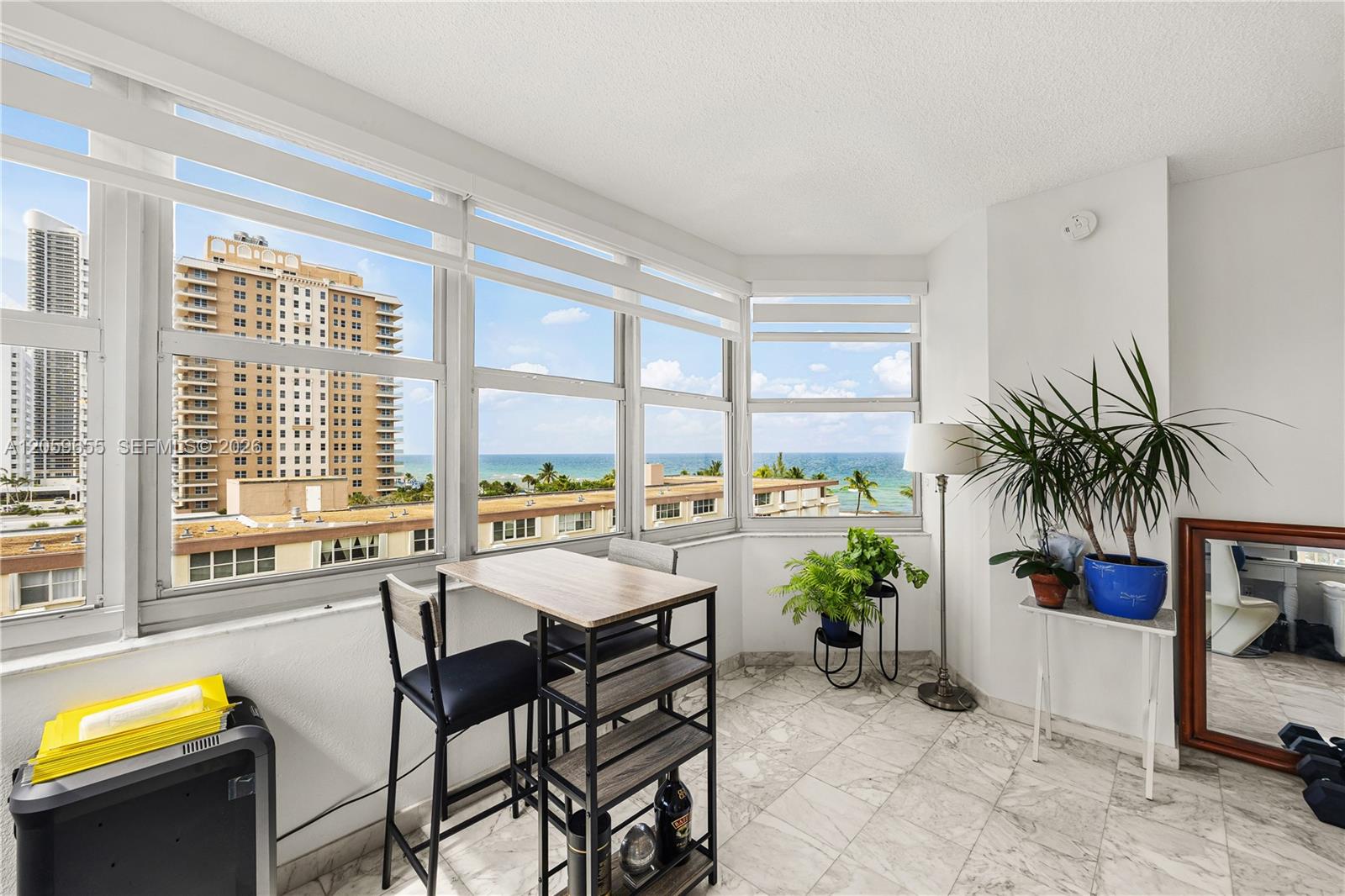 #5F 2 / 2 1340 sq. ft. $ 2026-07-24 0 foto