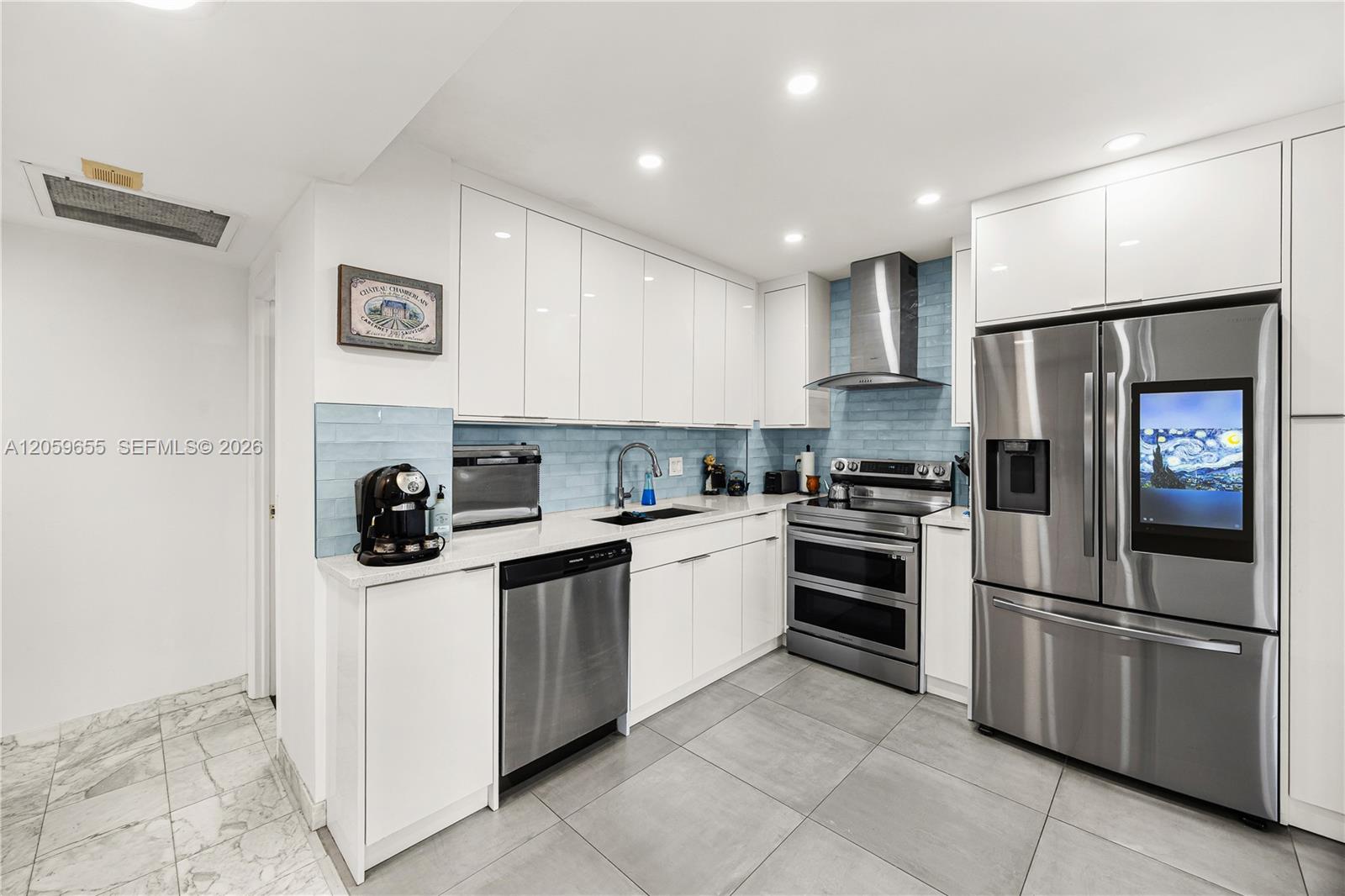 #5F 2 / 2 1340 sq. ft. $ 2026-07-24 0 foto