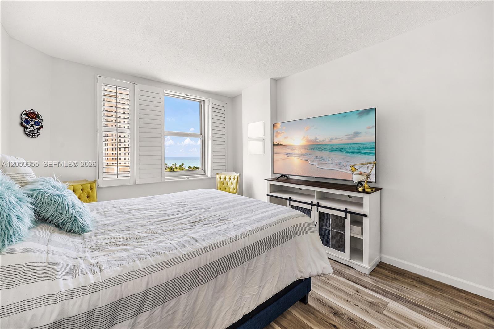 #5F 2 / 2 1340 sq. ft. $ 2026-07-24 0 foto