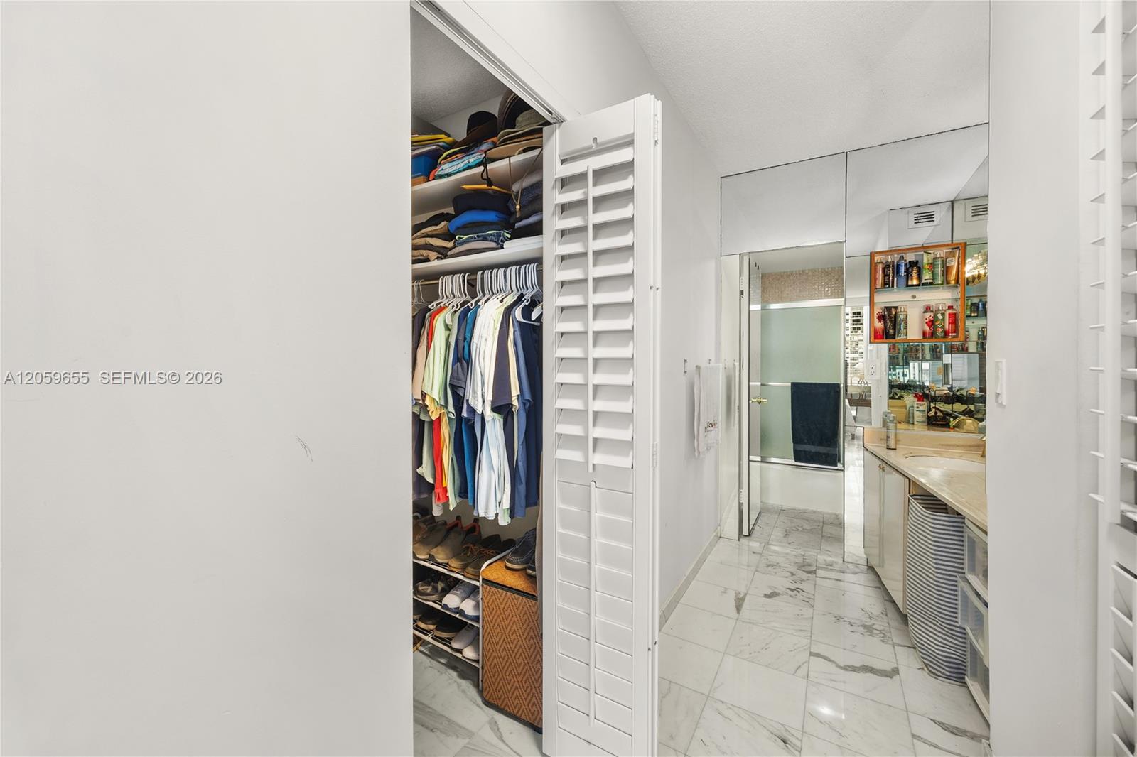 #5F 2 / 2 1340 sq. ft. $ 2026-07-24 0 foto