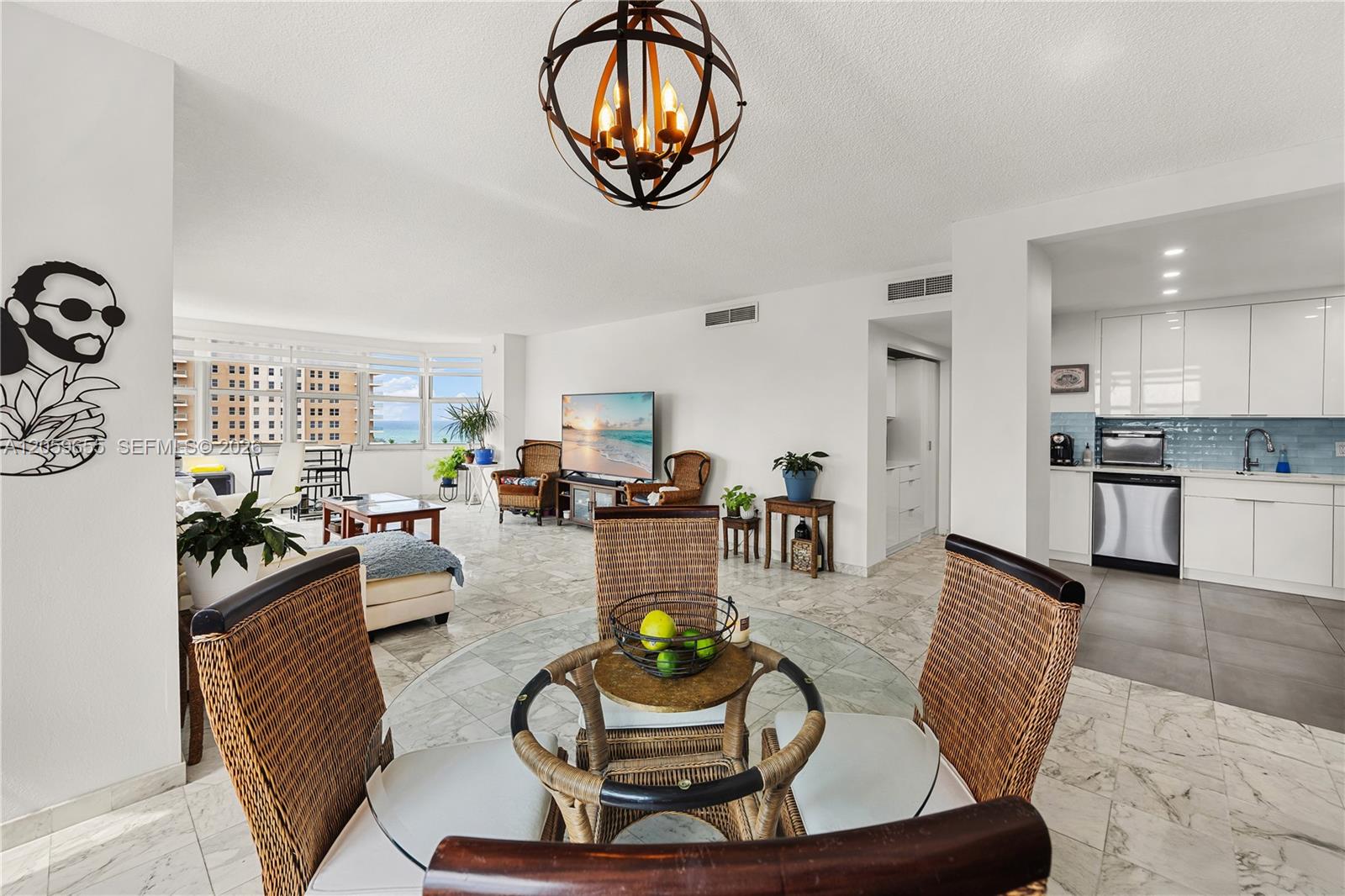 #5F 2 / 2 1340 sq. ft. $ 2026-07-24 0 foto