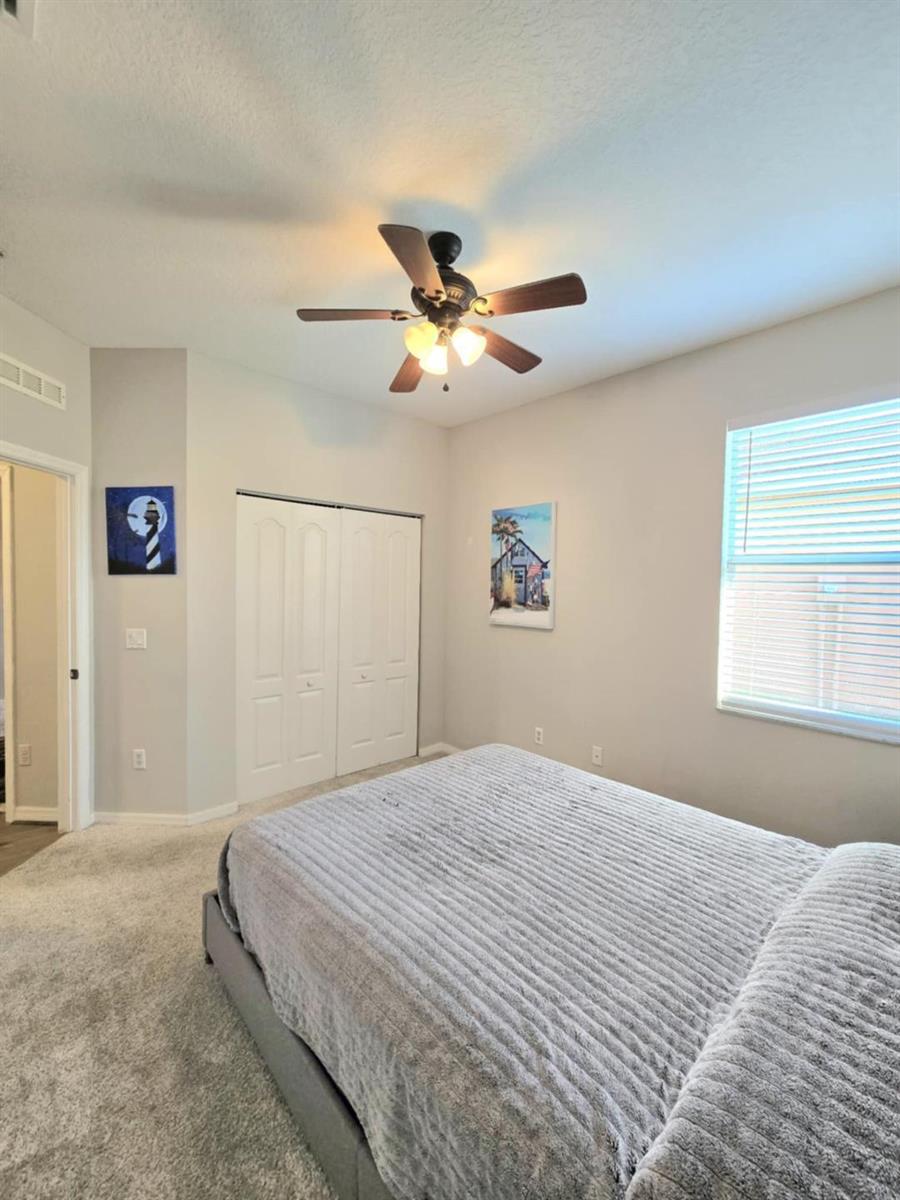 9658 3 / 2 1761 sq. ft. $ 2026-07-26 0 foto