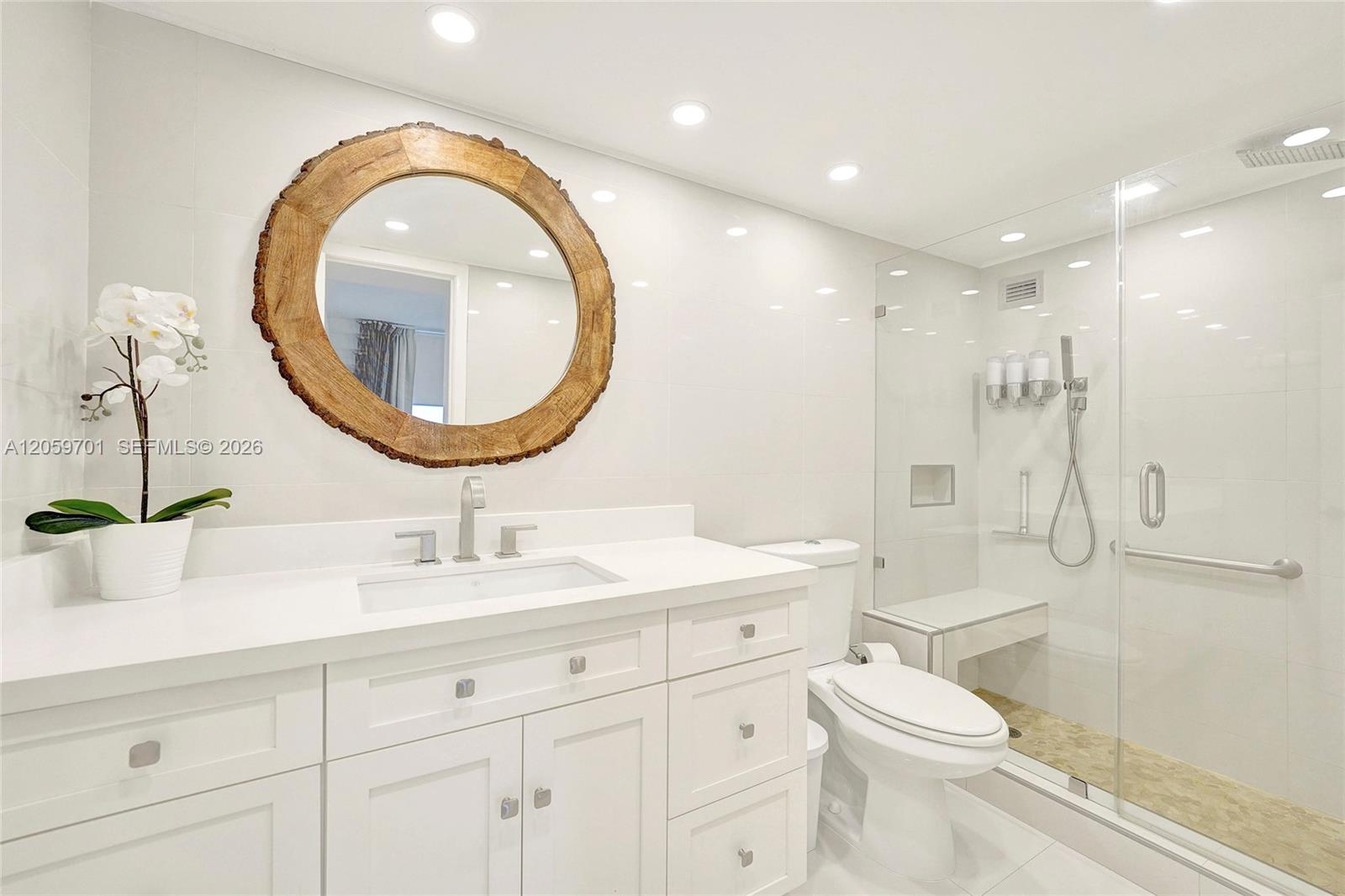 Photo of 2201 Ocean Dr  #604, Hollywood, Florida, 33019 - 